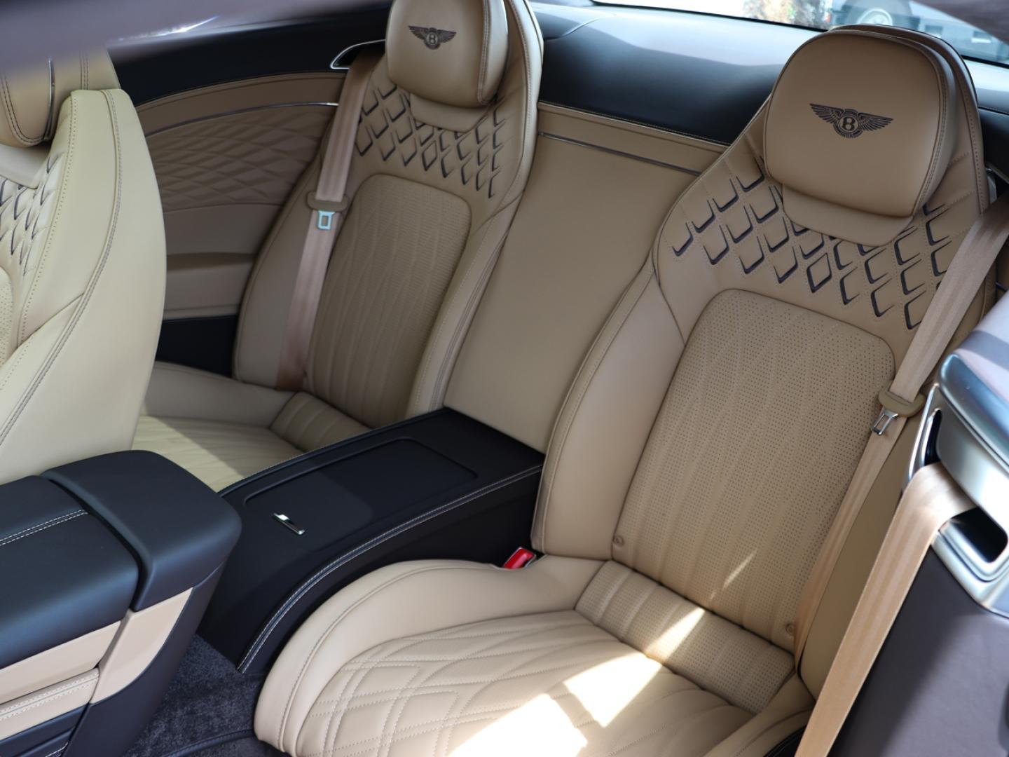 Image BENTLEY CONTINENTAL GT Azure V8 4.0 Hybrid 680ch