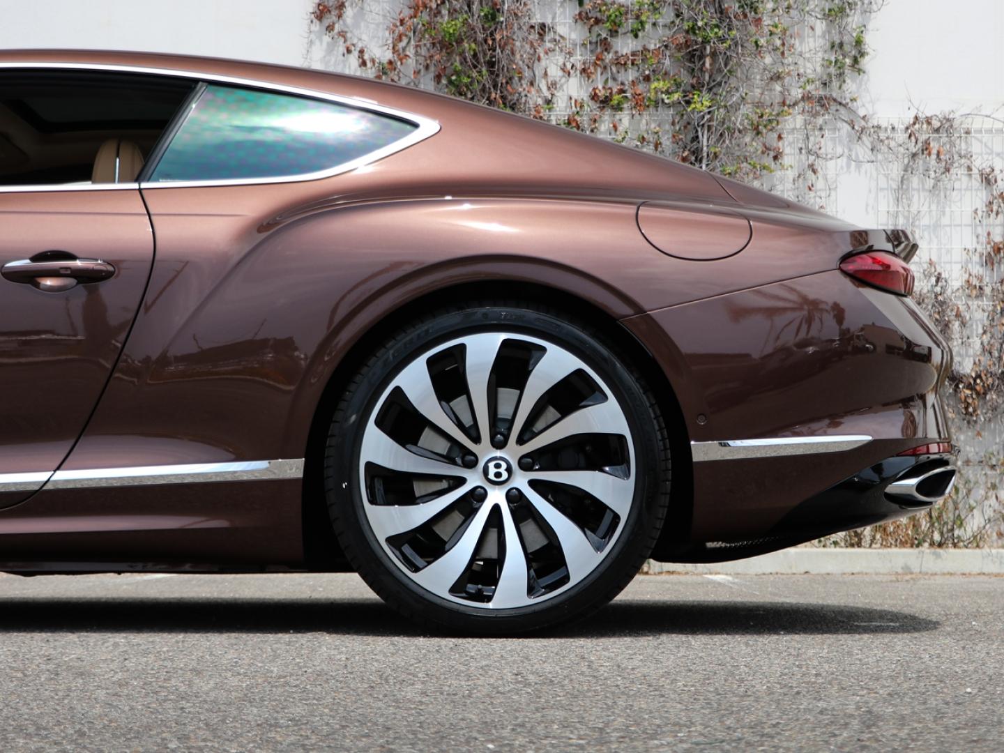 Image BENTLEY CONTINENTAL GT Azure V8 4.0 Hybrid 680ch