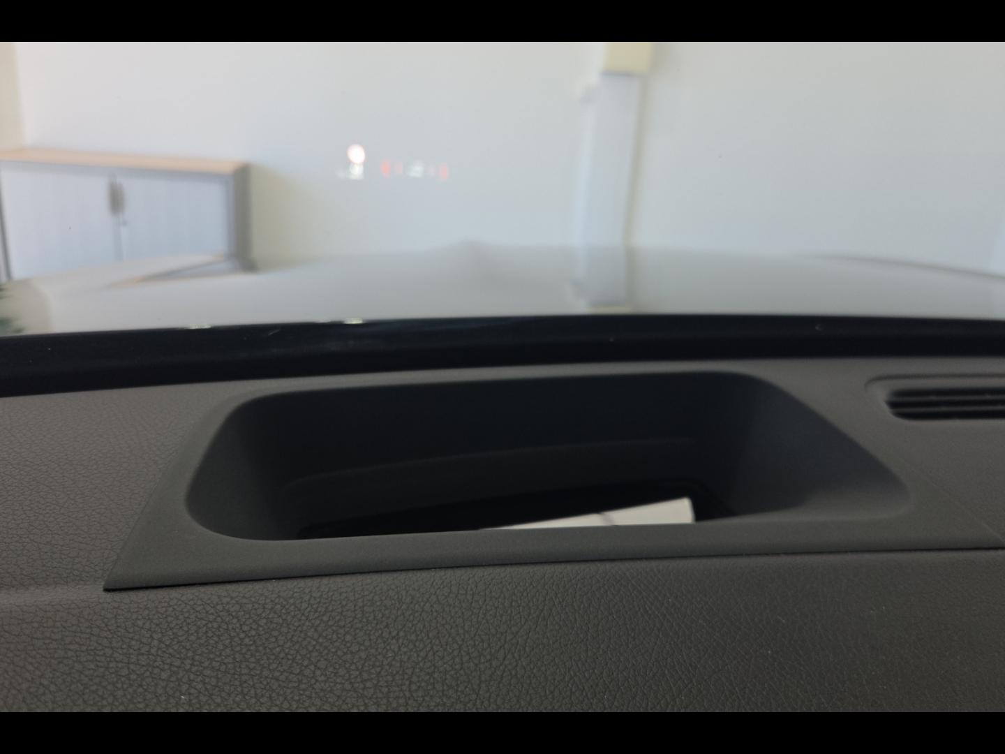 Image MERCEDES-BENZ GLB 200d 150ch AMG Line 8G DCT