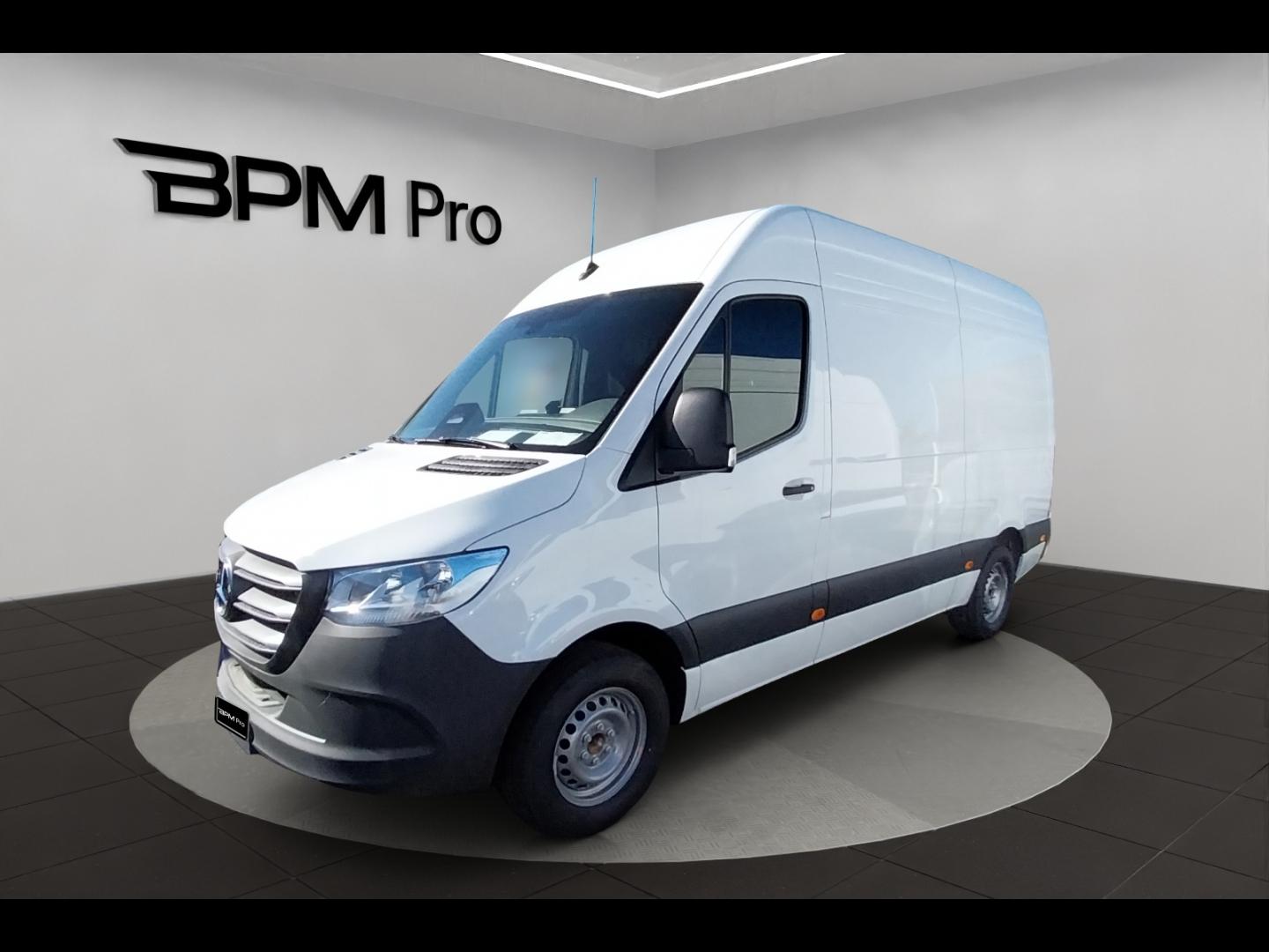 Photo MERCEDES-BENZ Sprinter Fg 315 CDI 37 3T5 Pro 9G-Tronic ( 45000 HT )