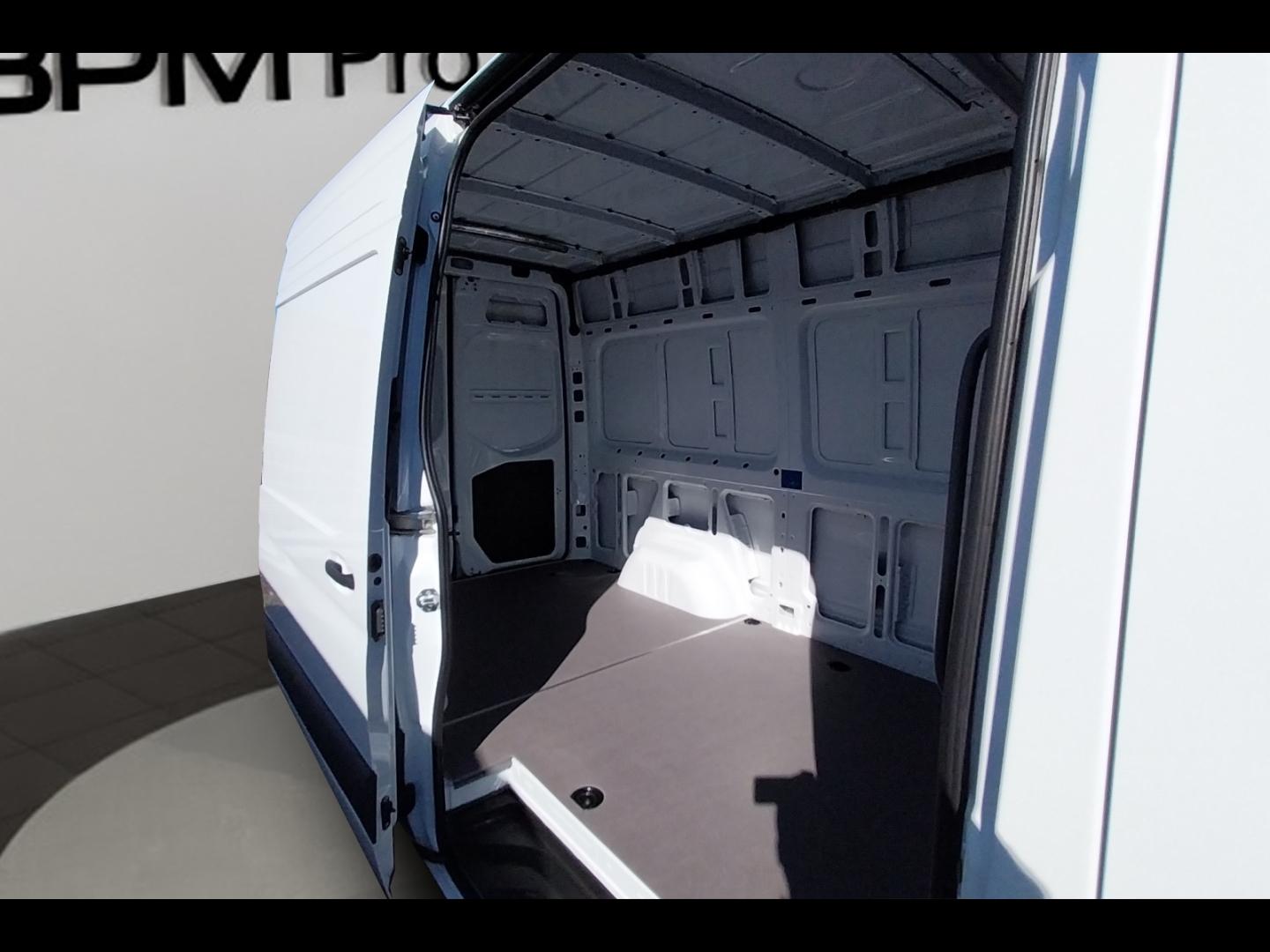 Image MERCEDES-BENZ Sprinter Fg 315 CDI 37 3T5 Pro 9G-Tronic ( 45000 HT )