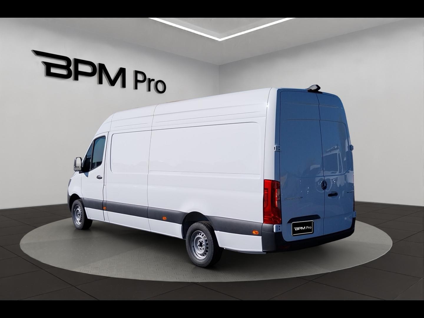Image MERCEDES-BENZ Sprinter Fg 319 CDI 43 3T5 Pro 9G-Tronic ( 49000HT )