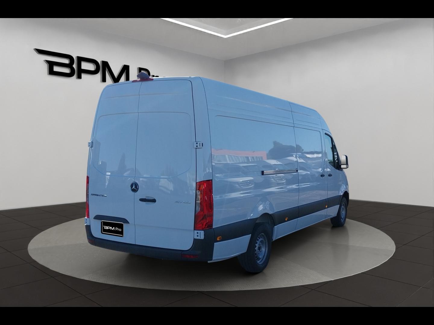 Image MERCEDES-BENZ Sprinter Fg 319 CDI 43 3T5 Pro 9G-Tronic ( 49000HT )