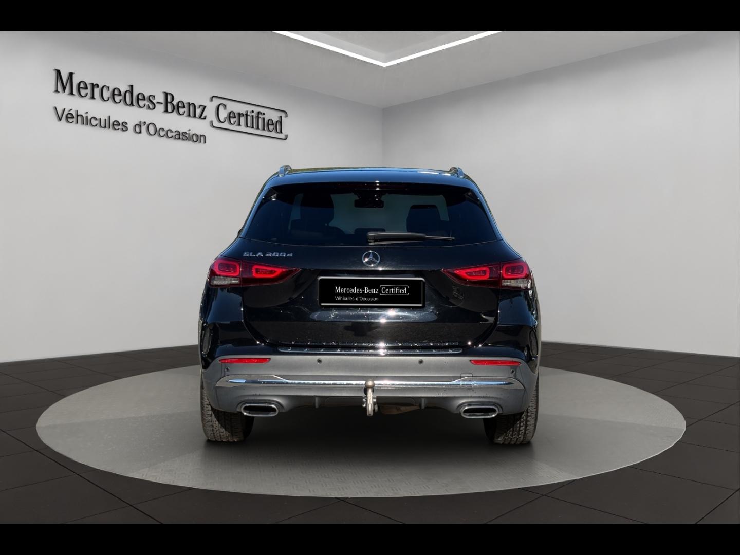 Image MERCEDES-BENZ GLA 200 d 150ch AMG Line 8G-DCT