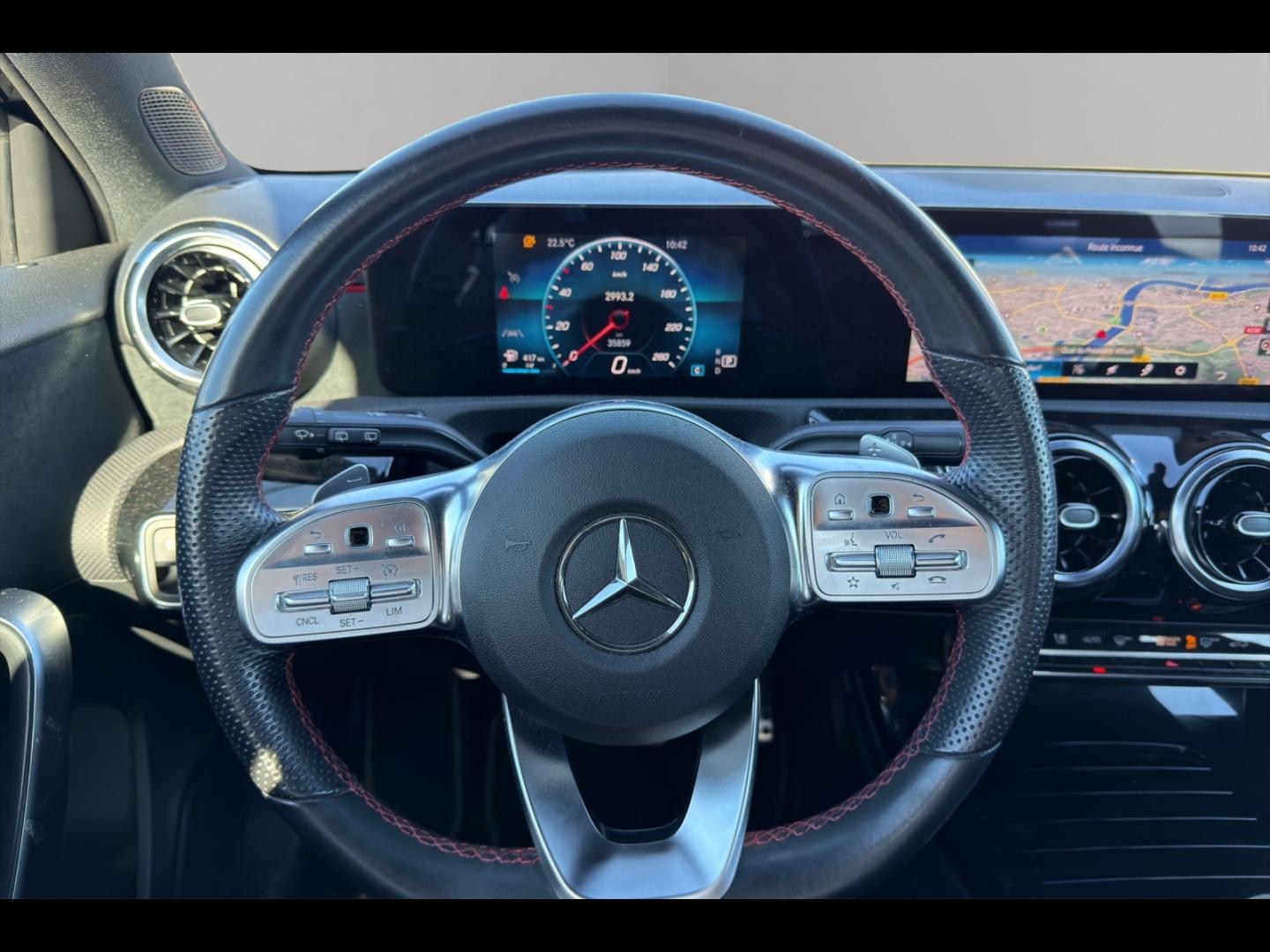 Image MERCEDES-BENZ Classe A 180 136ch Style Line 7G-DCT