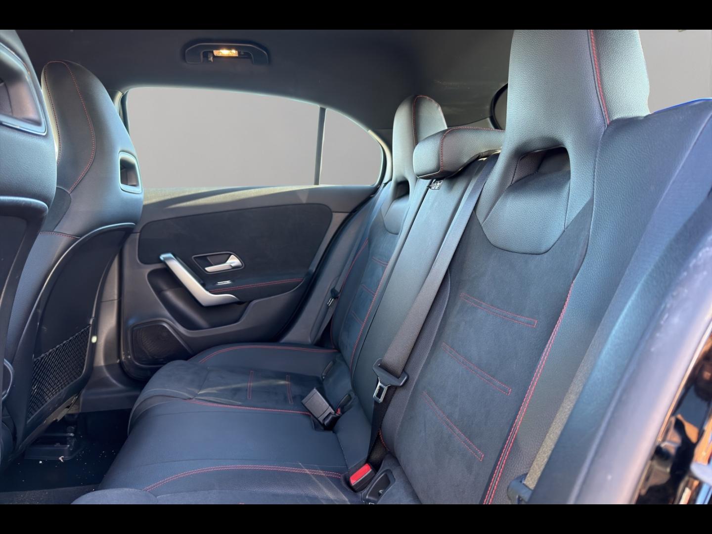 Image MERCEDES-BENZ Classe A 180 136ch Style Line 7G-DCT