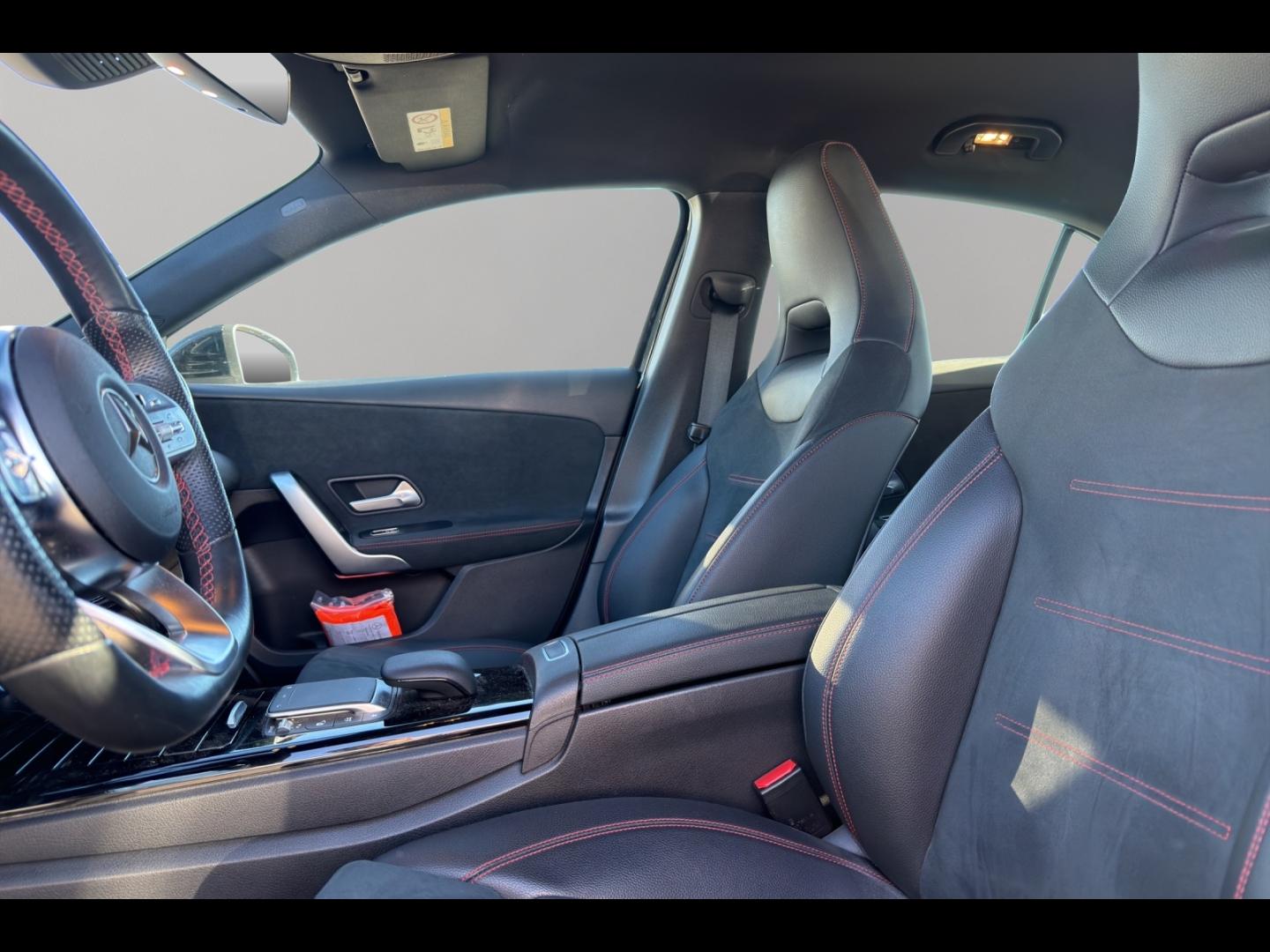 Image MERCEDES-BENZ Classe A 180 136ch Style Line 7G-DCT
