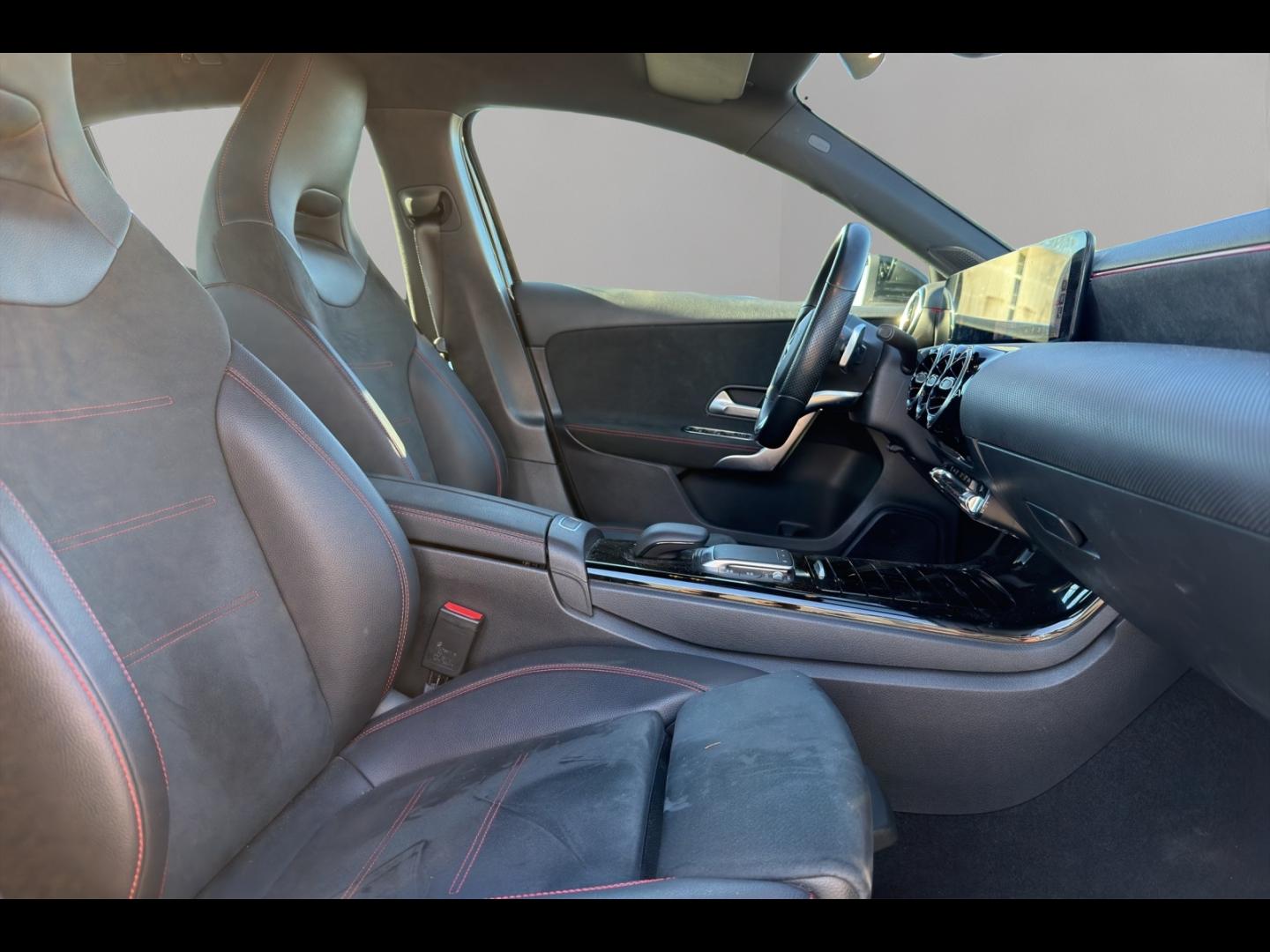 Image MERCEDES-BENZ Classe A 180 136ch Style Line 7G-DCT