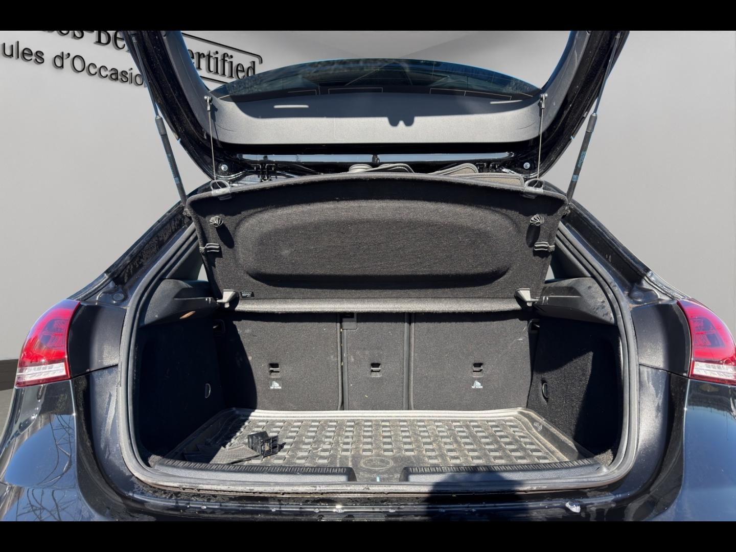 Image MERCEDES-BENZ Classe A 180 136ch Style Line 7G-DCT