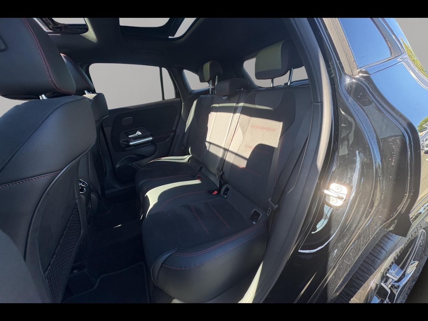 Image MERCEDES-BENZ GLA 200 d 150ch AMG Line 8G-DCT