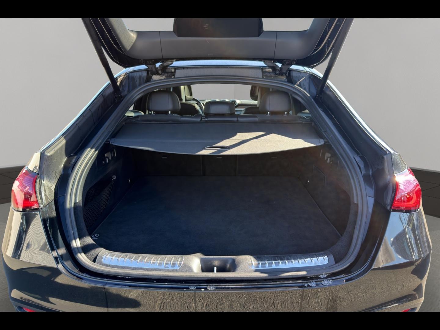 Image MERCEDES-BENZ GLC 220 d 197ch AMG Line 4Matic 9G-Tronic
