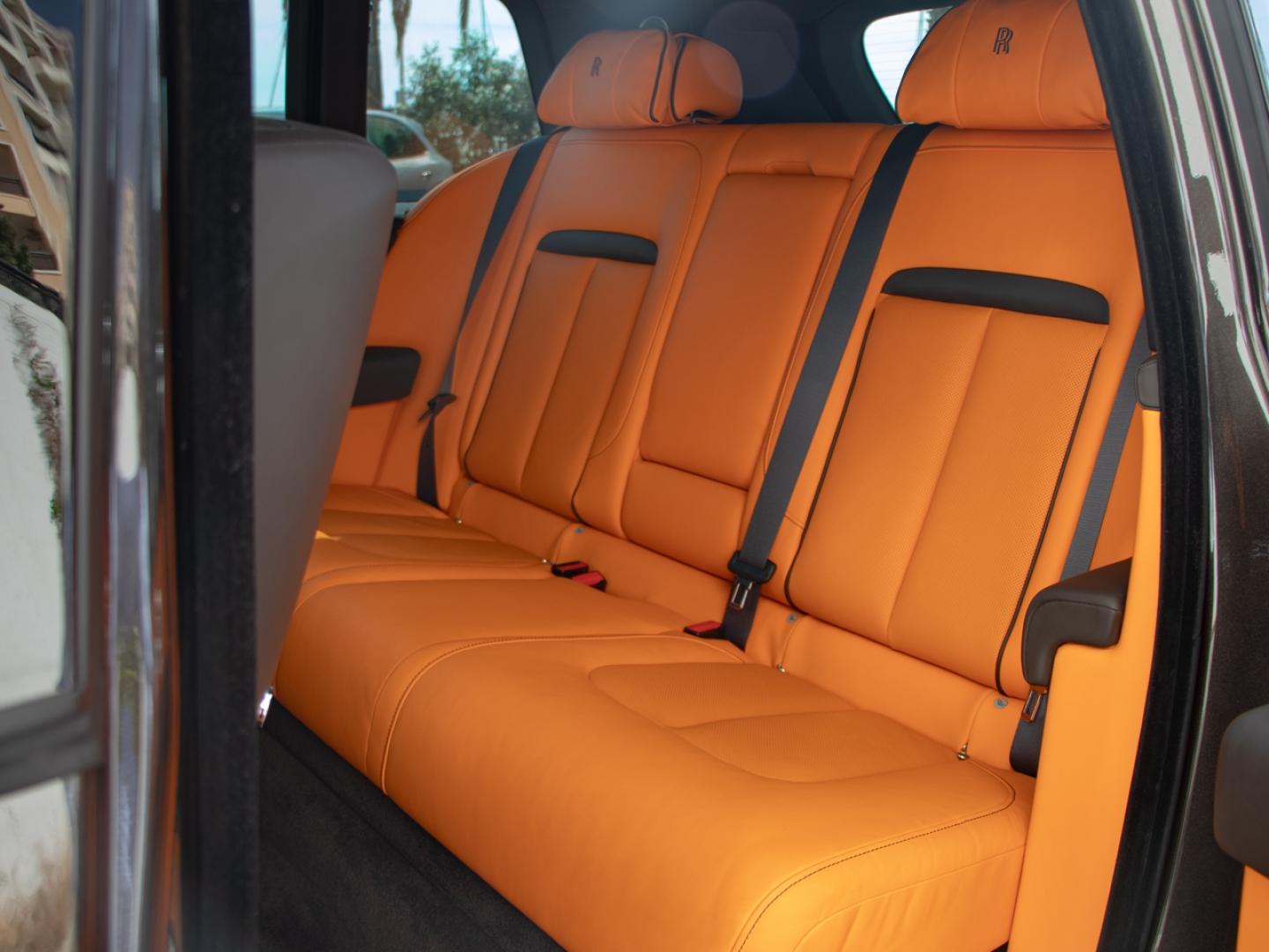 Image ROLLS-ROYCE Cullinan V12 6.75 Bi-Turbo 600ch Black Badge
