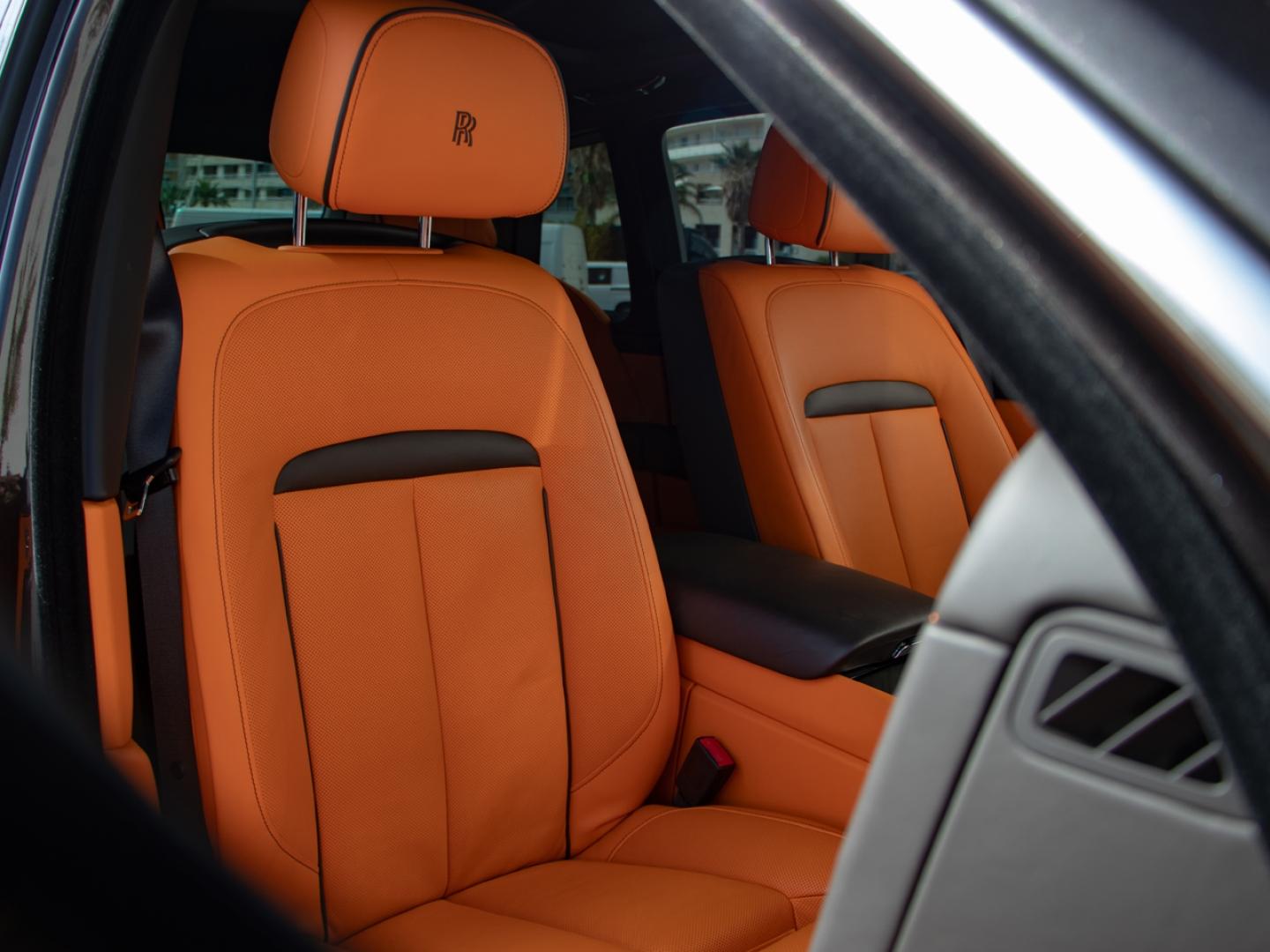 Image ROLLS-ROYCE Cullinan V12 6.75 Bi-Turbo 600ch Black Badge