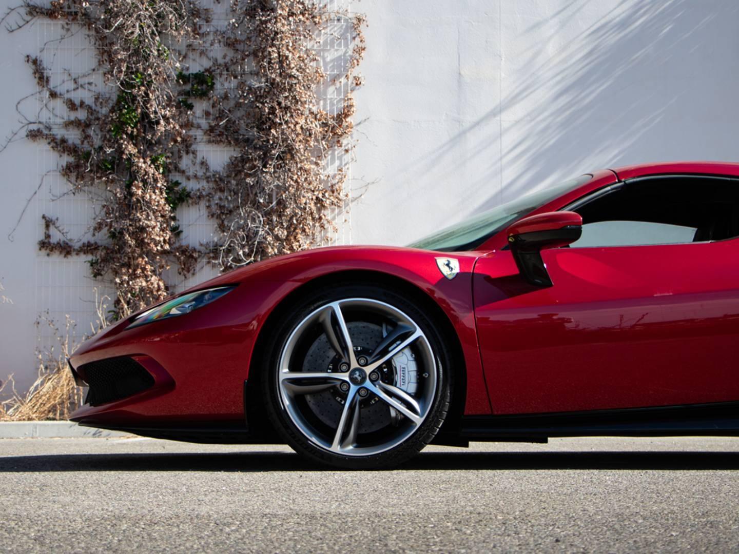 Image FERRARI 296 GTS Spider