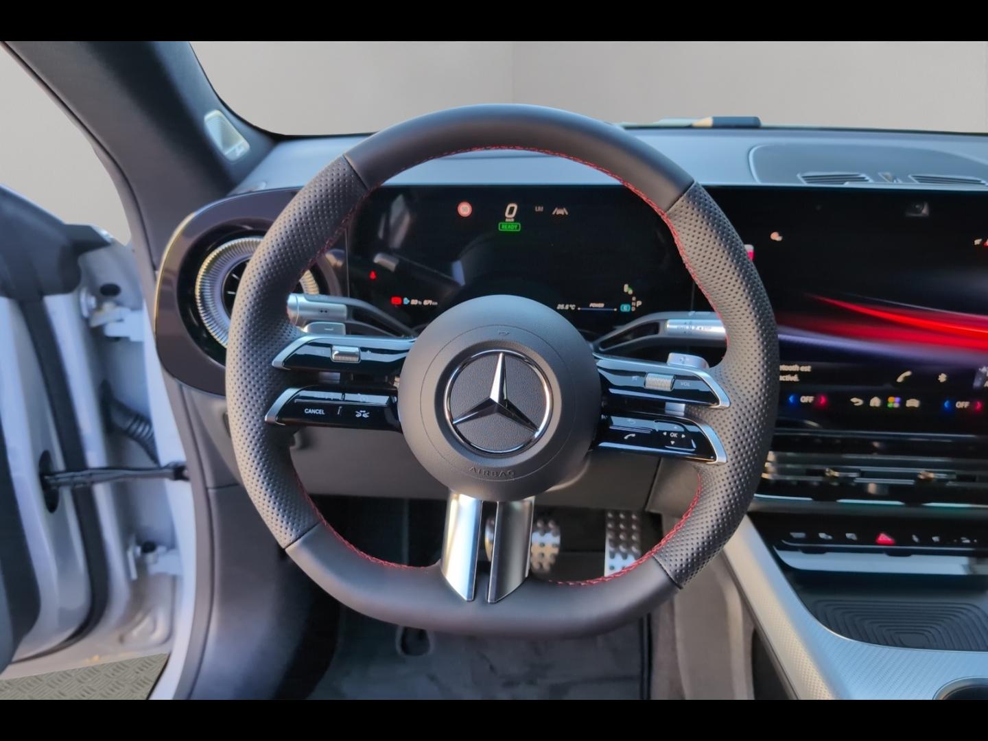 Image MERCEDES-BENZ CLA 250+ EQ 272ch AMG Line