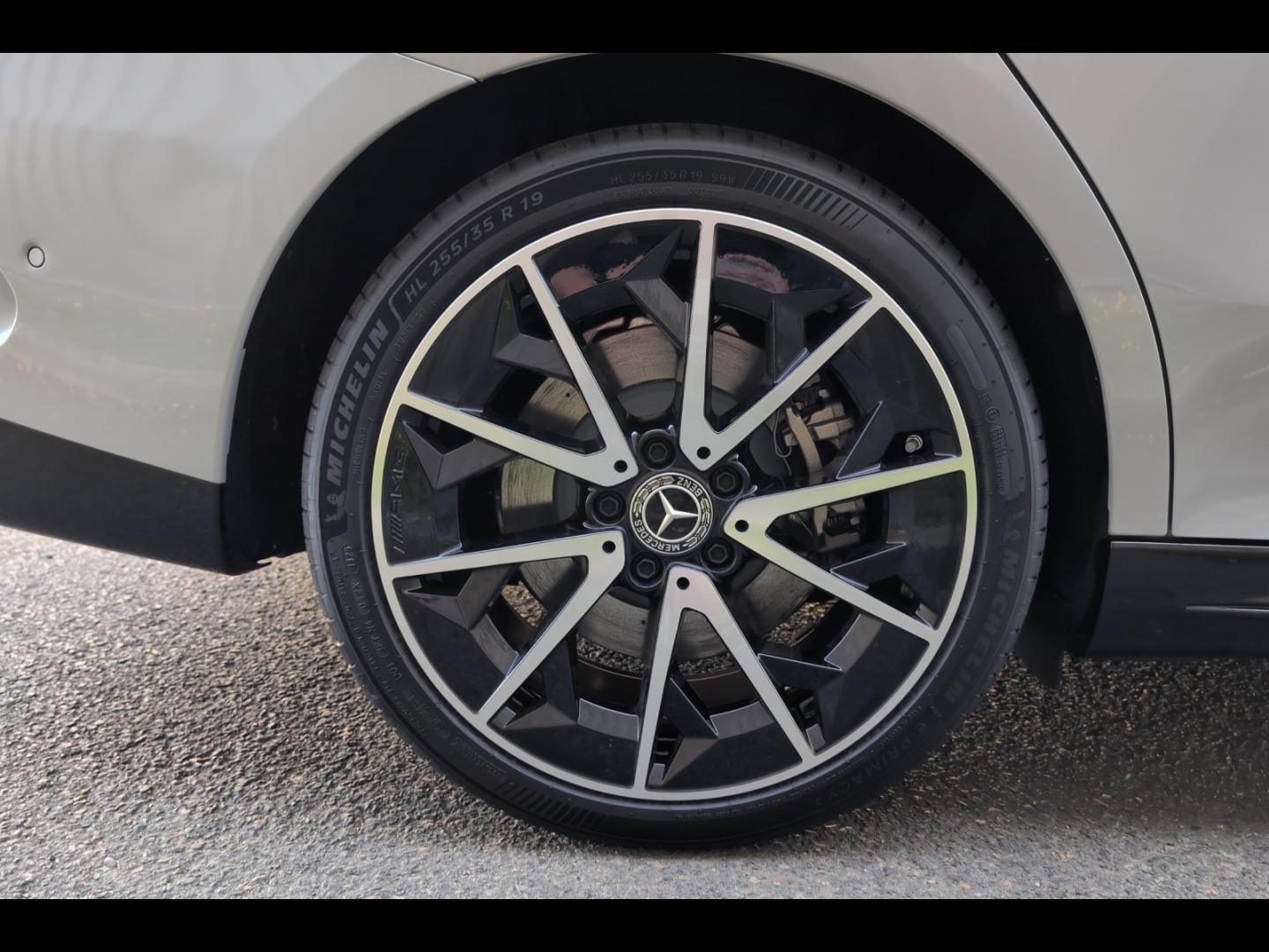 Image MERCEDES-BENZ CLA 250+ EQ 272ch AMG Line
