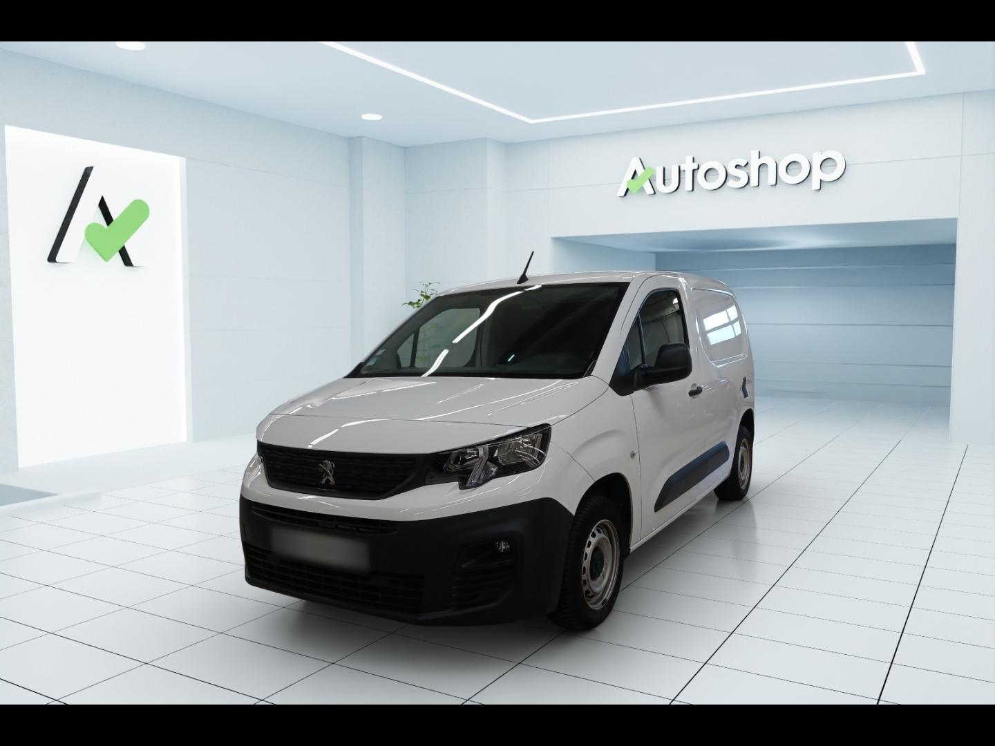 Photo PEUGEOT Partner Standard 650kg BlueHDi 100ch S&S BVM5 Premium