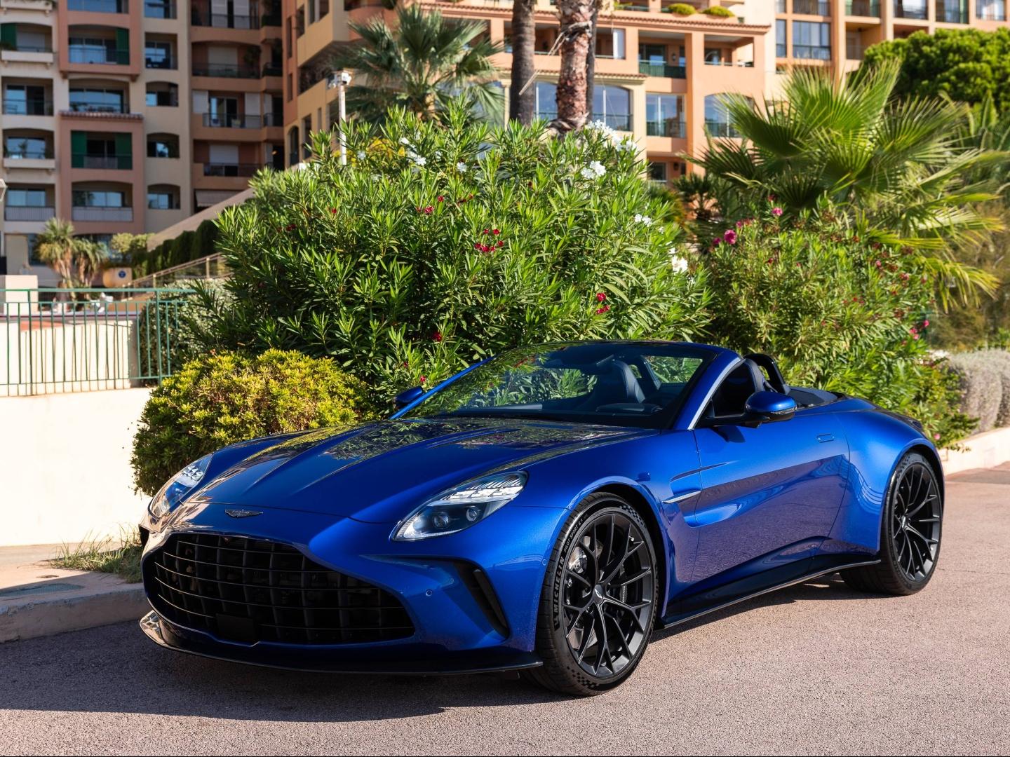 Photo ASTON MARTIN VANTAGE ROADSTER ROADSTER