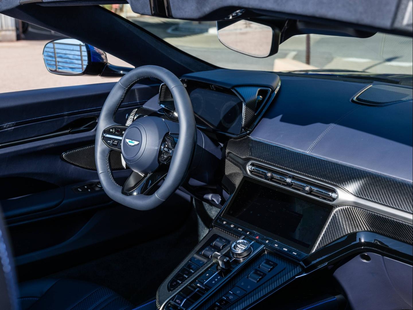 Image ASTON MARTIN VANTAGE ROADSTER ROADSTER