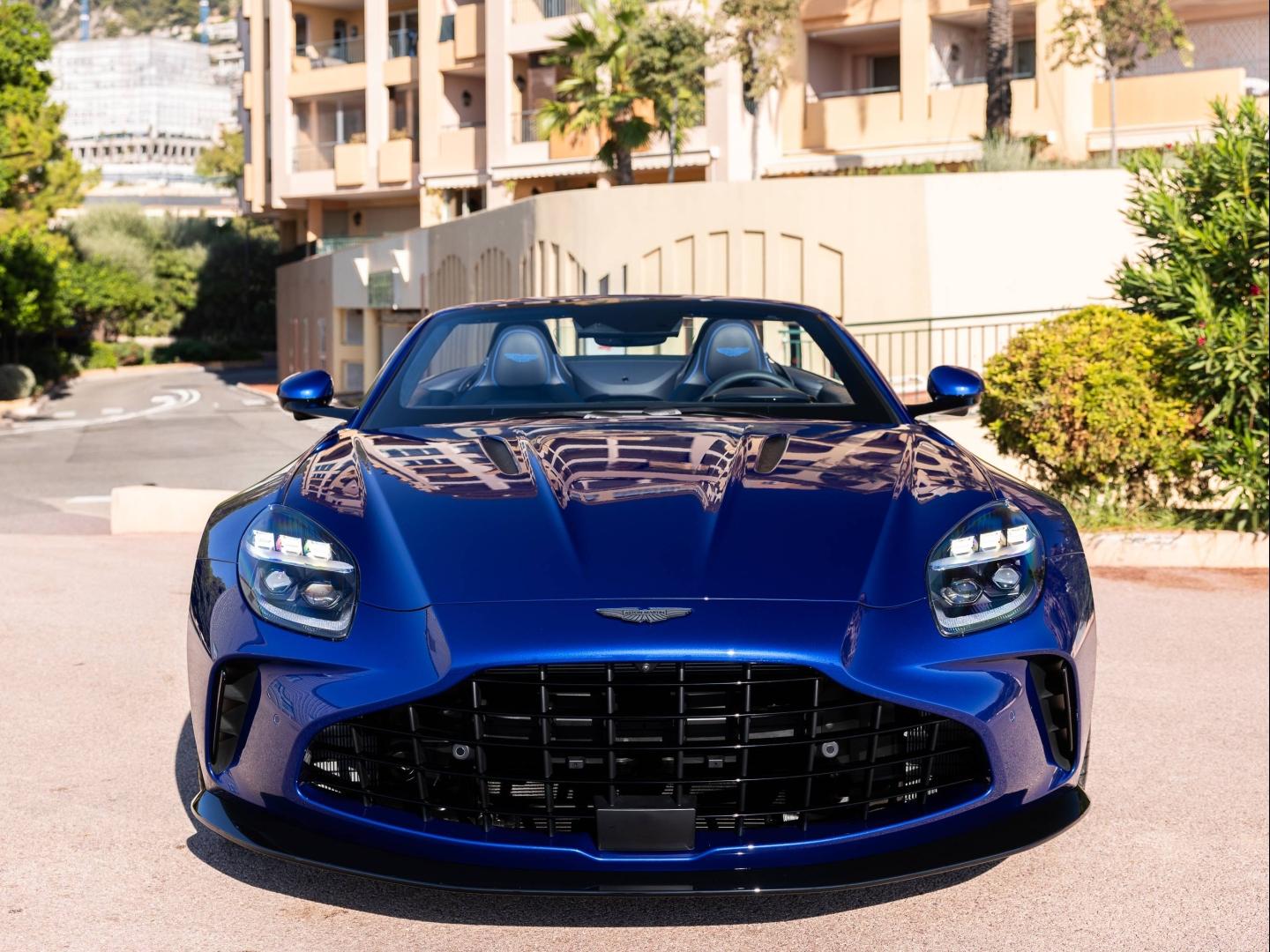Image ASTON MARTIN VANTAGE ROADSTER ROADSTER