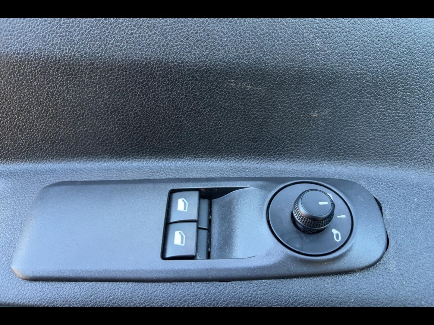 Image CITROEN Berlingo M PureTech 110ch S&S Live E6.d