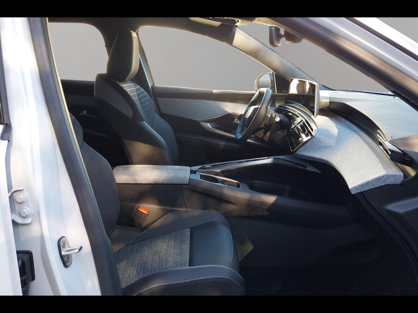 Image PEUGEOT 5008 Hybrid 145ch Allure e-DCS6