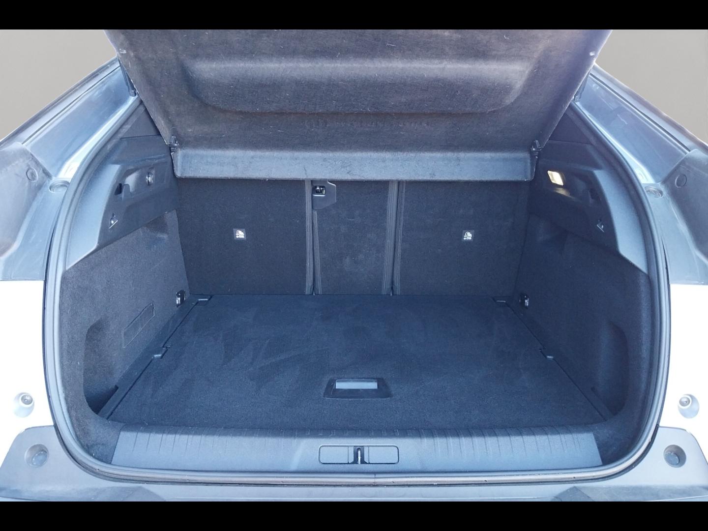 Image PEUGEOT 3008 1.2 Hybrid 136ch Allure e-DCS6