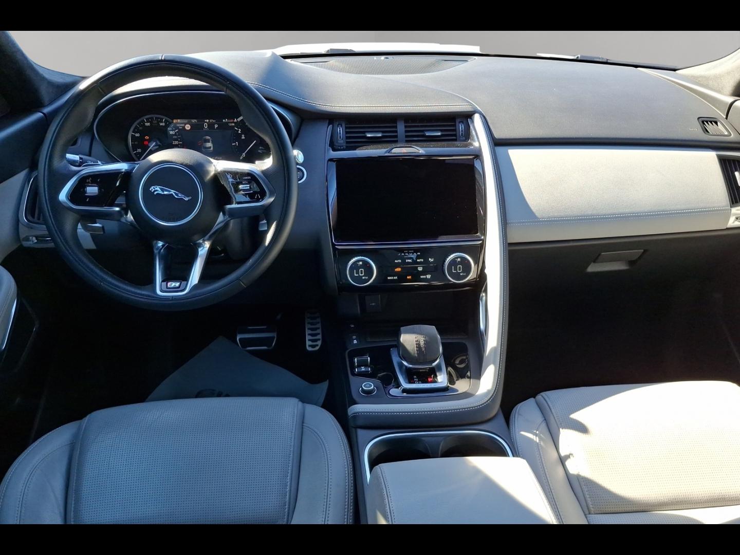 Image JAGUAR E-Pace P200 FlexFuel MHEV R-Dynamic SE BVA AWD