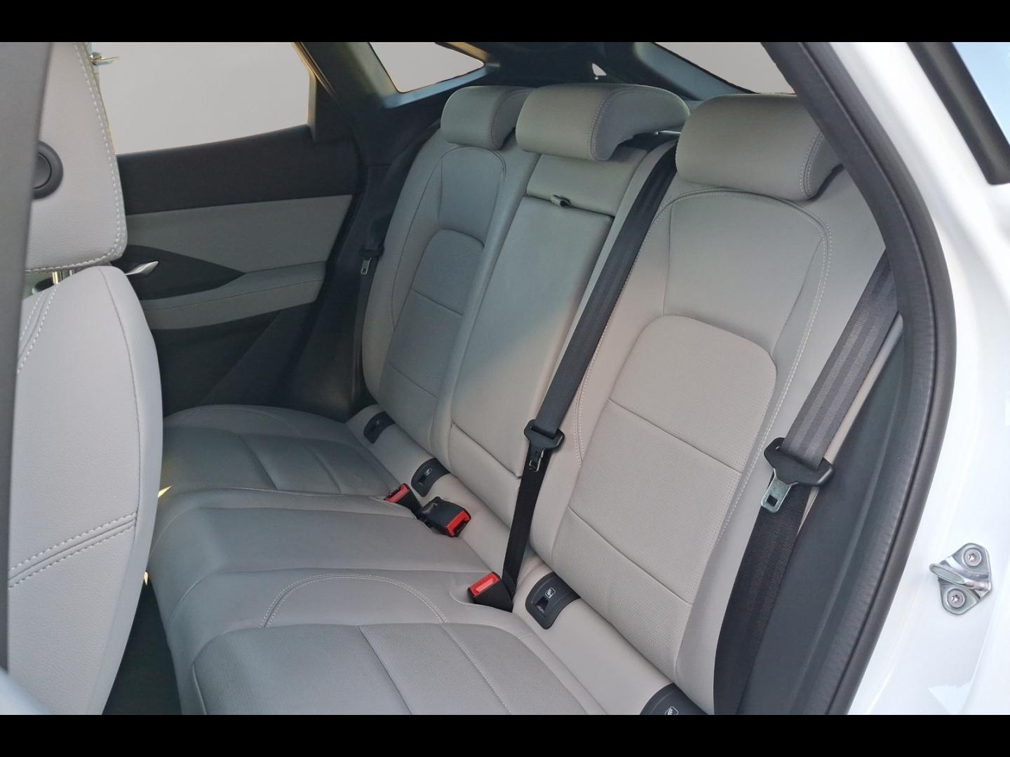 Image JAGUAR E-Pace P200 FlexFuel MHEV R-Dynamic SE BVA AWD
