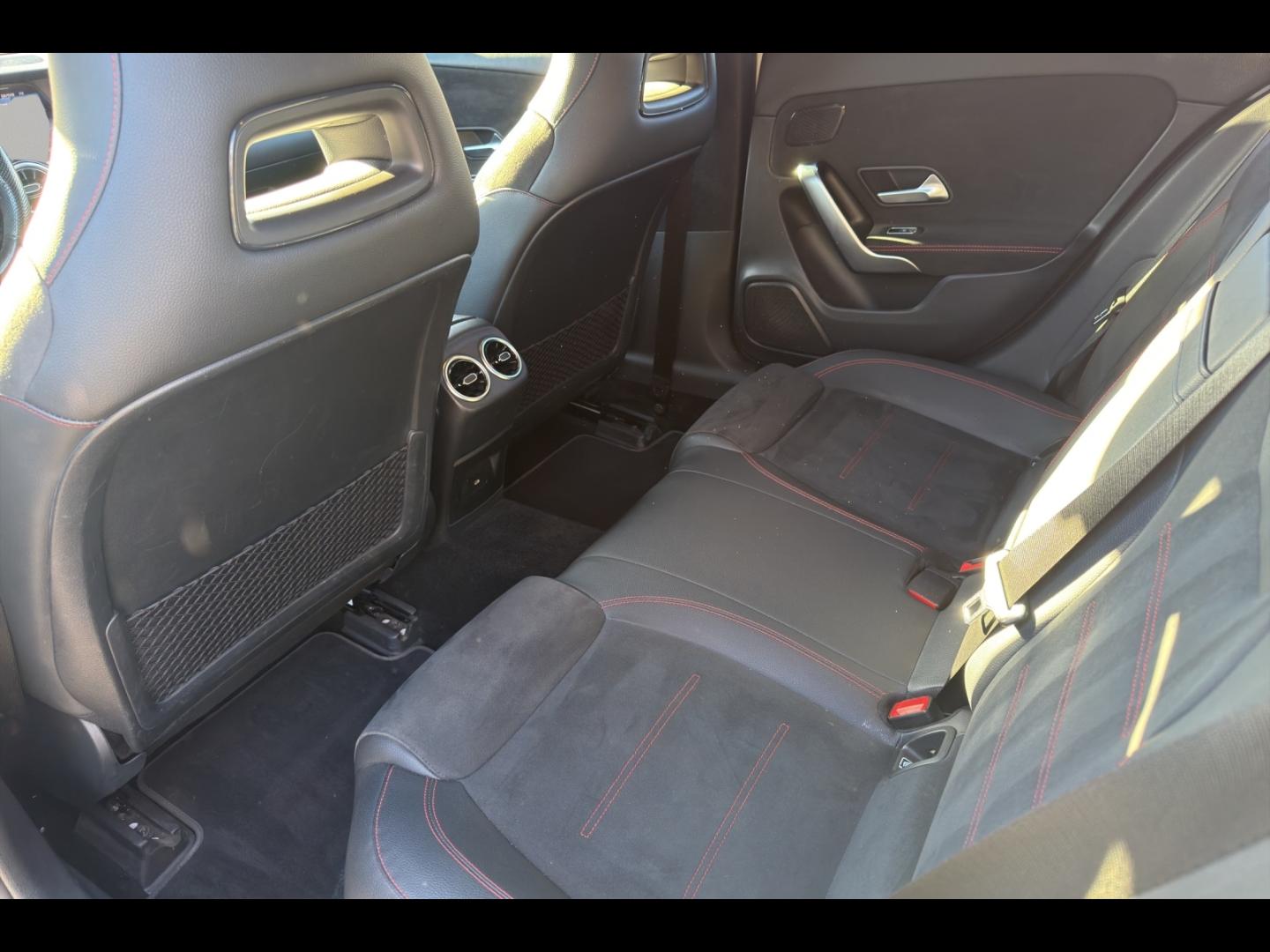 Image MERCEDES-BENZ Classe A 200 d 150ch AMG Line 8G-DCT