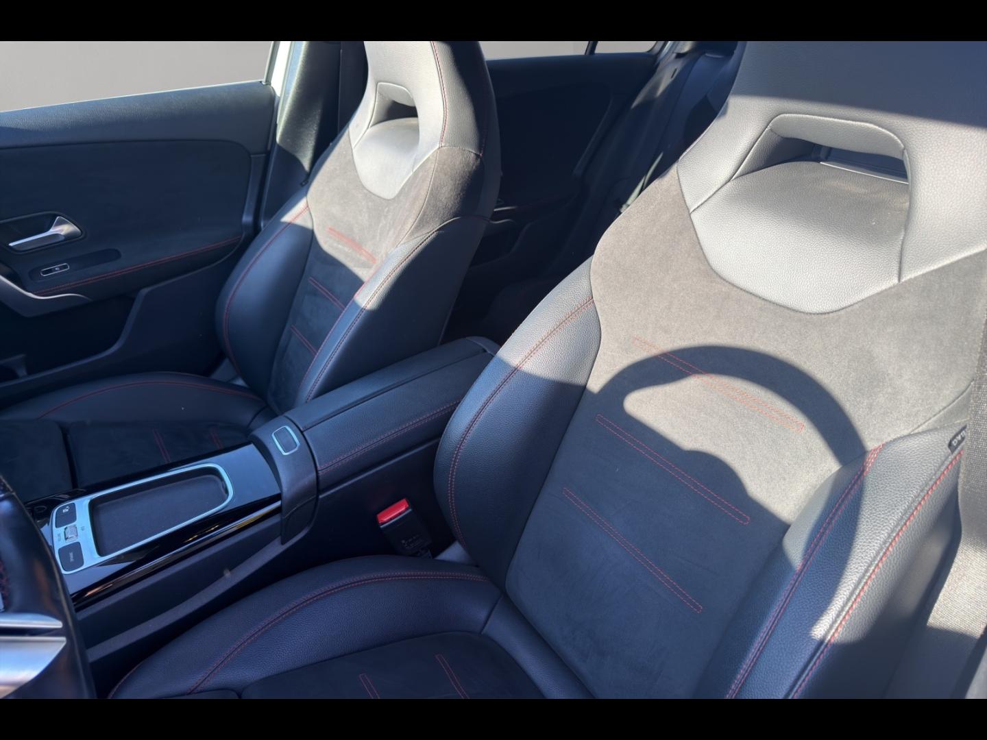 Image MERCEDES-BENZ Classe A 200 d 150ch AMG Line 8G-DCT