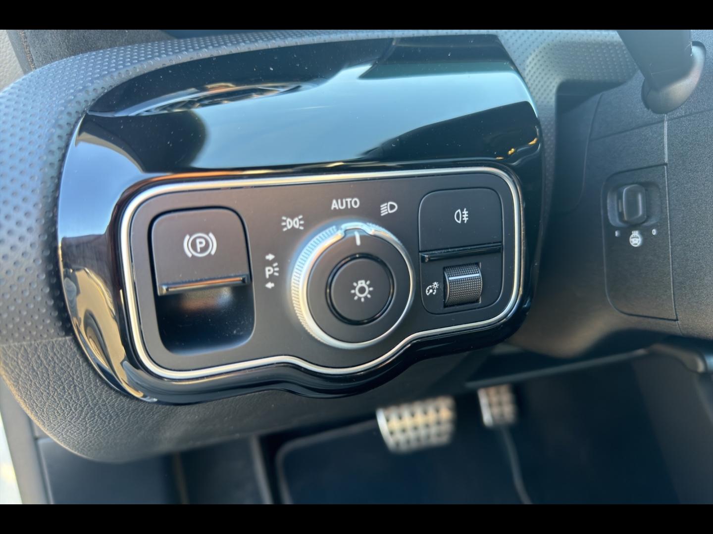 Image MERCEDES-BENZ Classe A 200 d 150ch AMG Line 8G-DCT