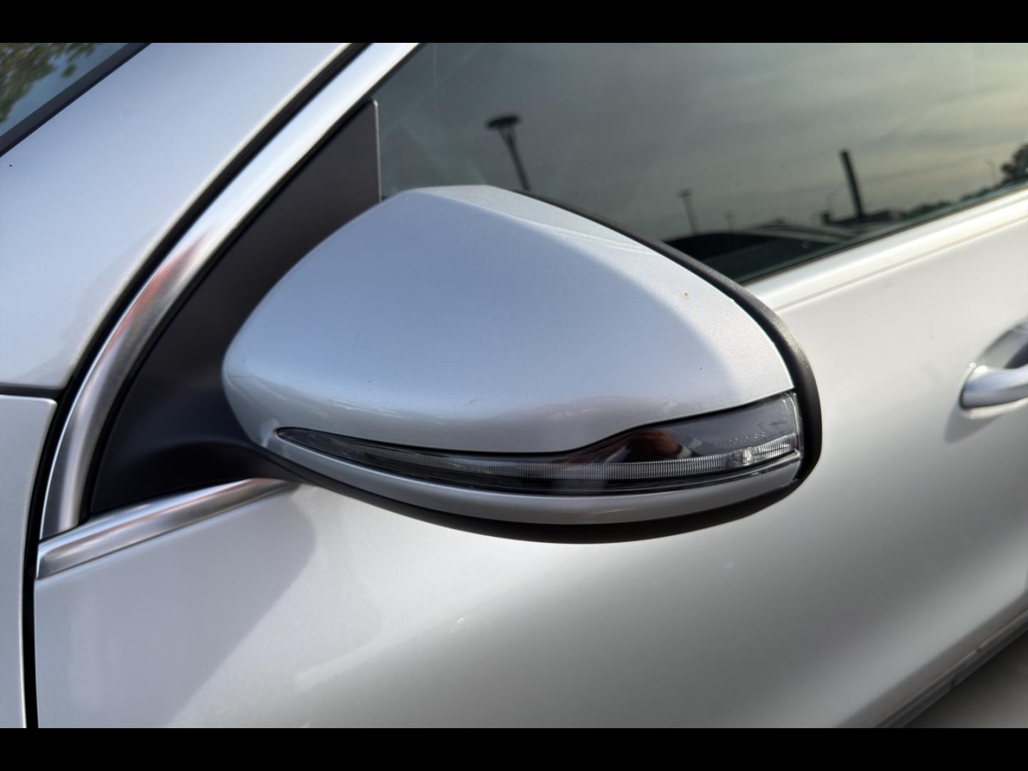 Image MERCEDES-BENZ GLA 200 d 150ch Progressive Line 8G-DCT
