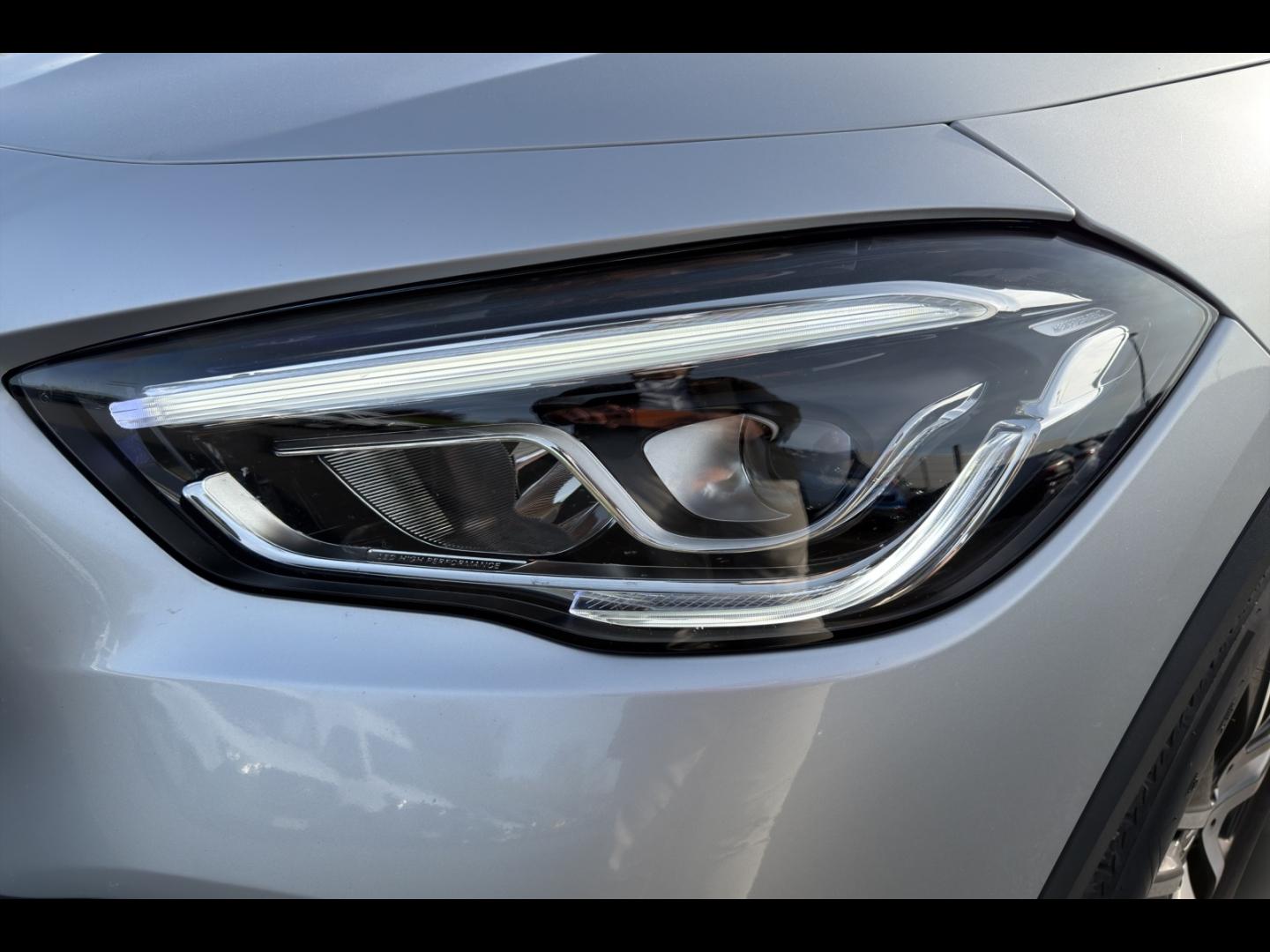 Image MERCEDES-BENZ GLA 200 d 150ch Progressive Line 8G-DCT
