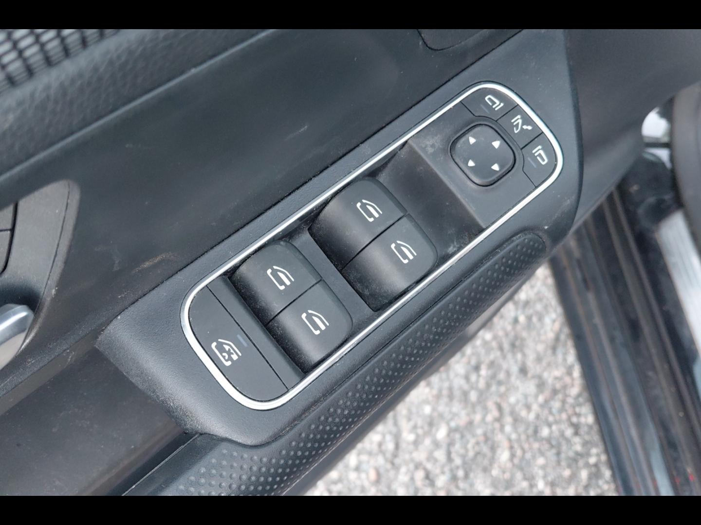 Image MERCEDES-BENZ Classe B 180d 2.0 116ch Style Line Edition 8G-DCT