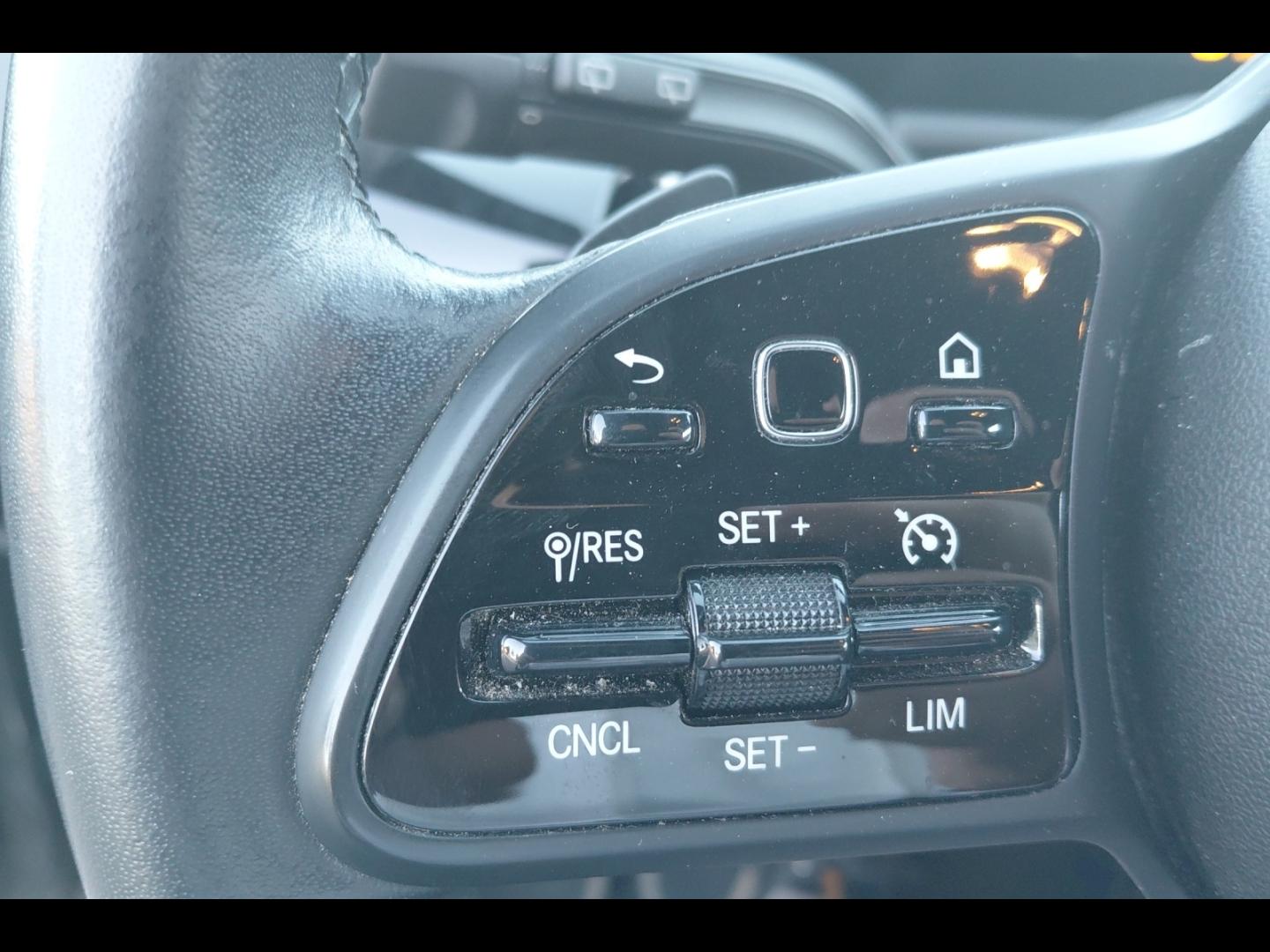 Image MERCEDES-BENZ Classe B 180d 2.0 116ch Style Line Edition 8G-DCT