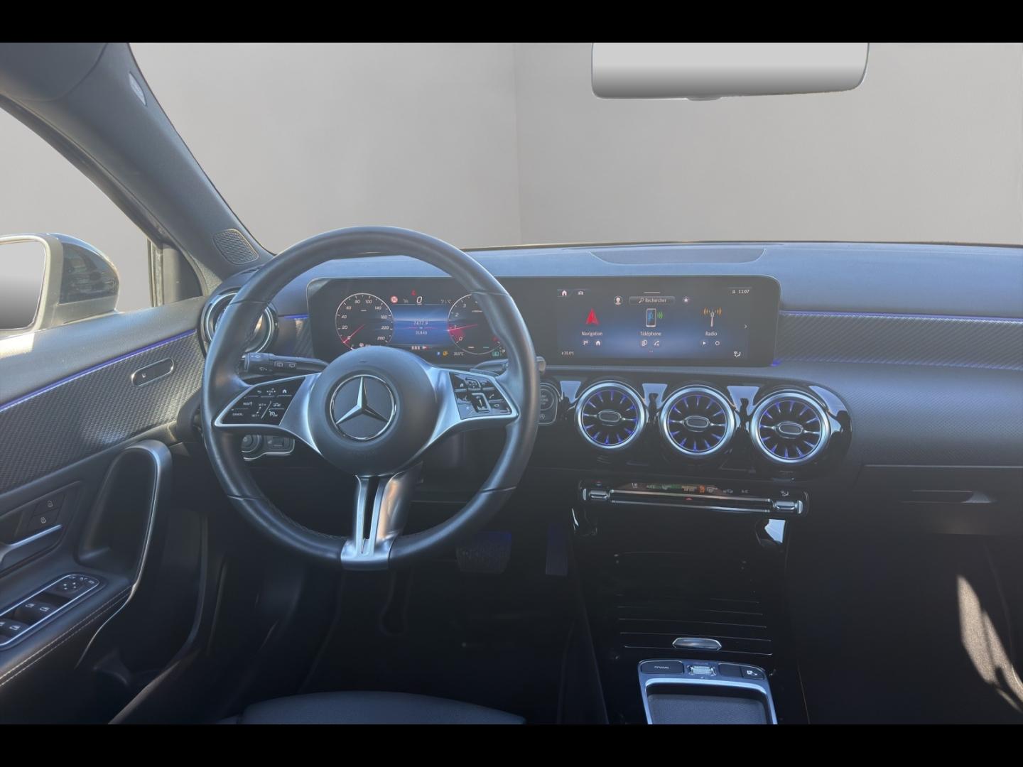 Image MERCEDES-BENZ Classe A 180 136ch Progressive Line 7G-DCT