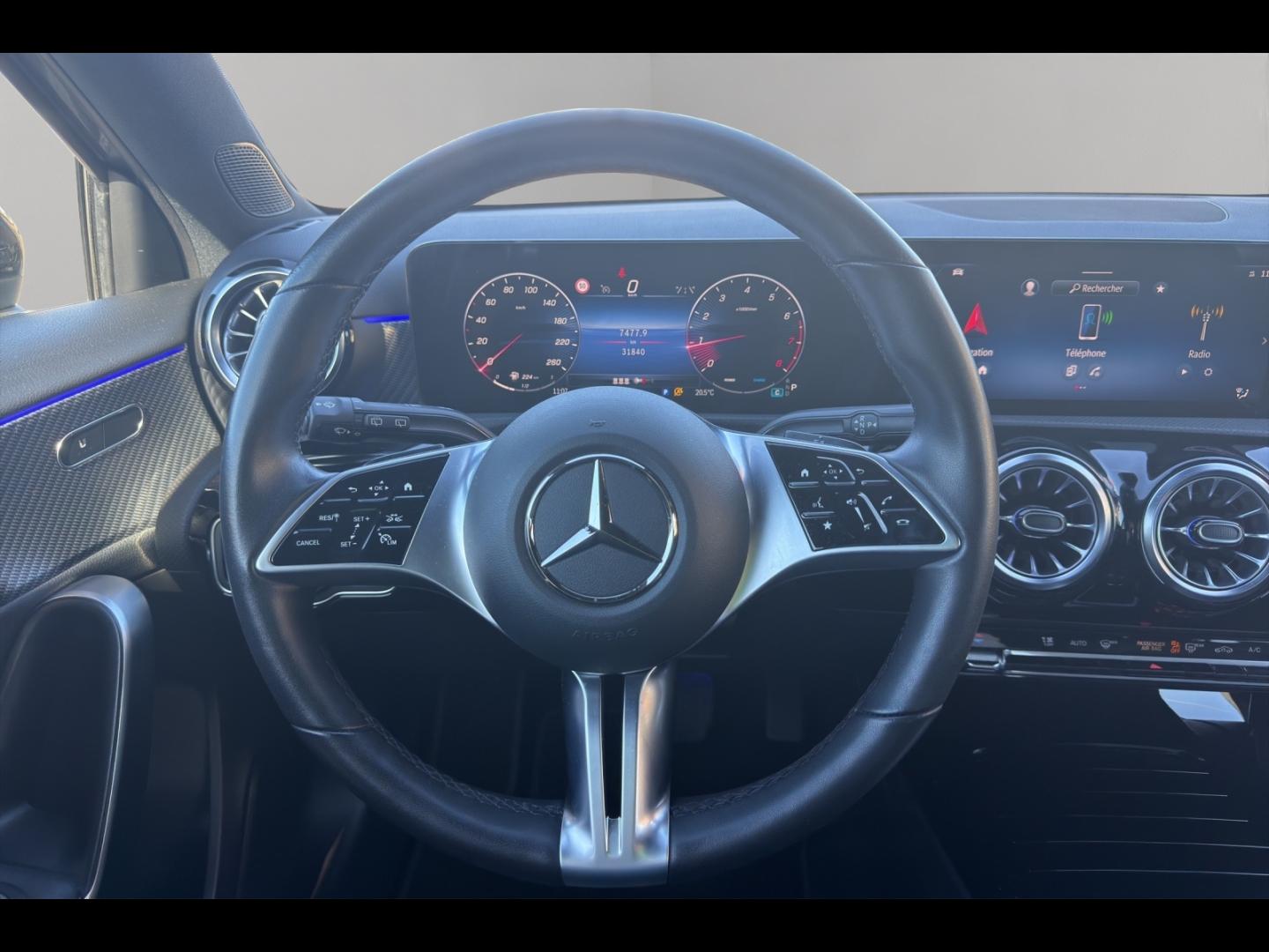Image MERCEDES-BENZ Classe A 180 136ch Progressive Line 7G-DCT