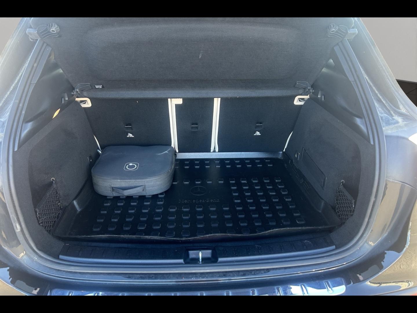 Image MERCEDES-BENZ GLA 250 e 160+102ch Progressive Line 8G-DCT