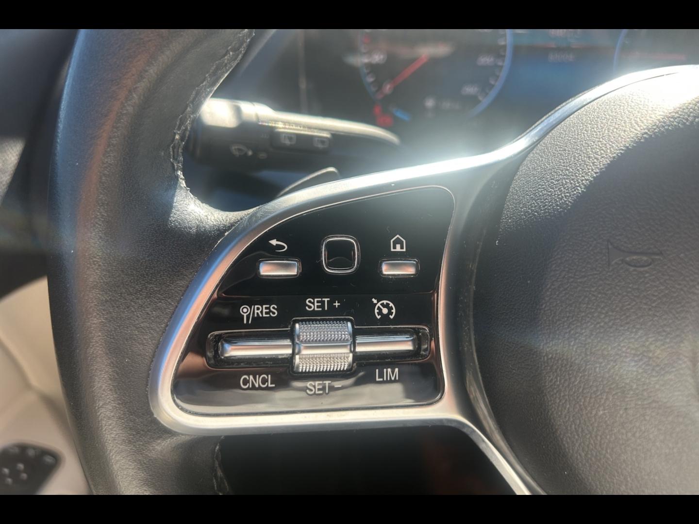 Image MERCEDES-BENZ GLA 250 e 160+102ch Progressive Line 8G-DCT