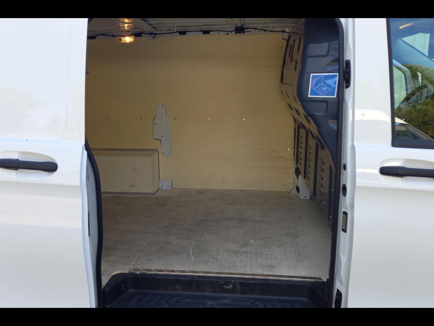 Image MERCEDES-BENZ Vito Fg eVito 112 116ch Long batterie 60 kWh
