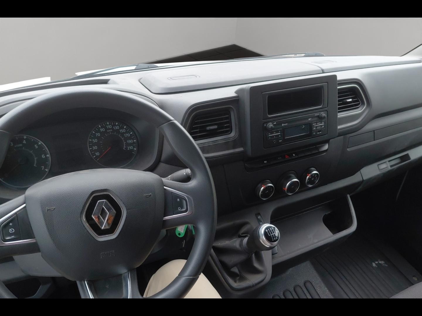 Image RENAULT Master Fg F3300 L2H2 2.3 dCi 135ch Confort Euro6
