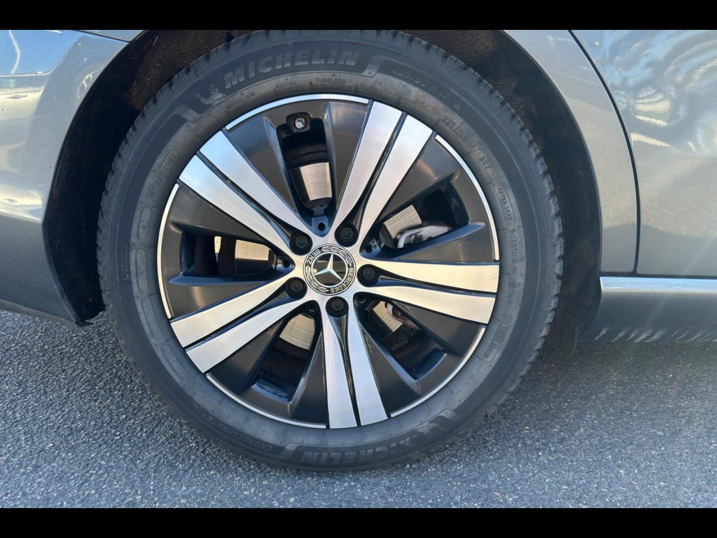 Image MERCEDES-BENZ Classe C 220 d 200ch Avantgarde Line