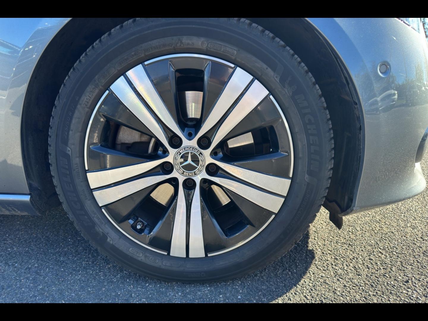 Image MERCEDES-BENZ Classe C 220 d 200ch Avantgarde Line