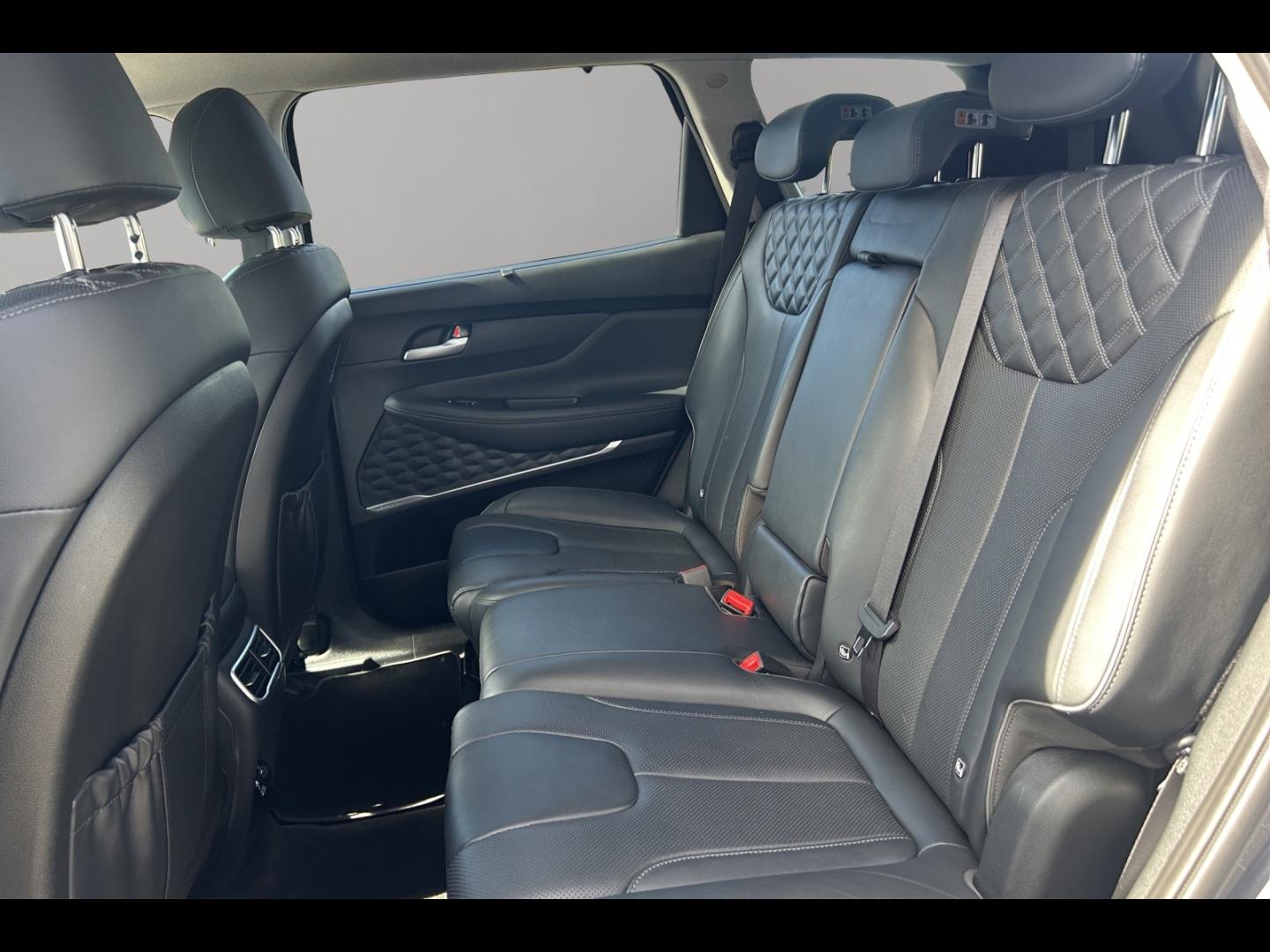 Image HYUNDAI Santa Fe 1.6 T-GDI 230ch Hybrid Executive BVA6