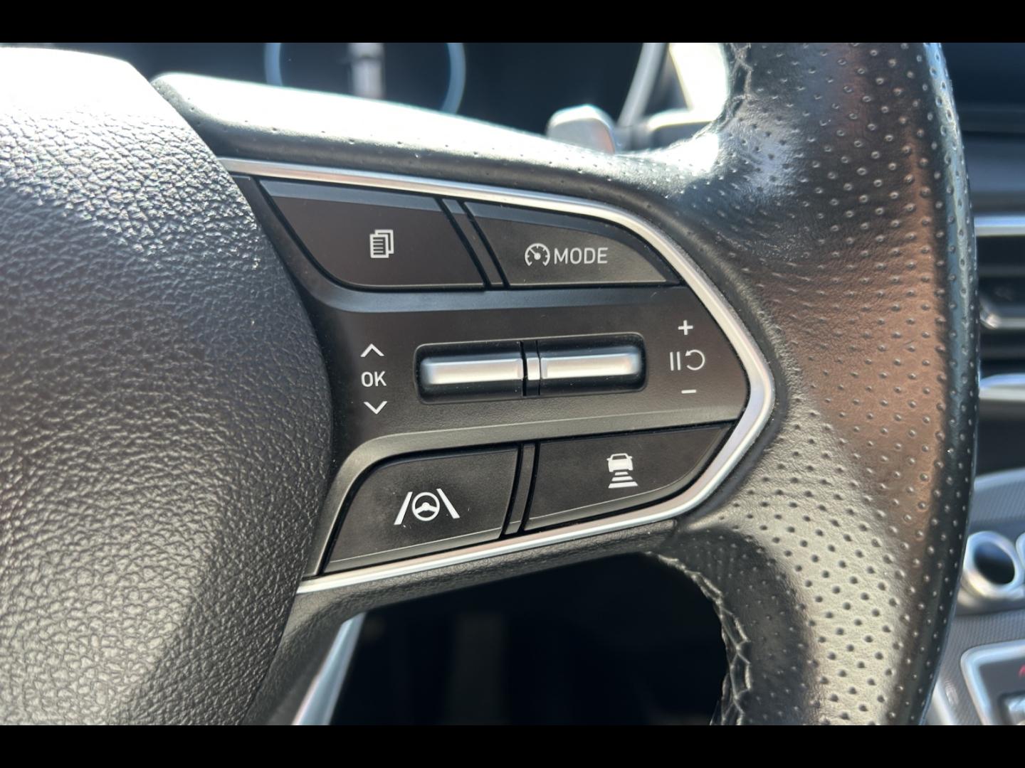 Image HYUNDAI Santa Fe 1.6 T-GDI 230ch Hybrid Executive BVA6