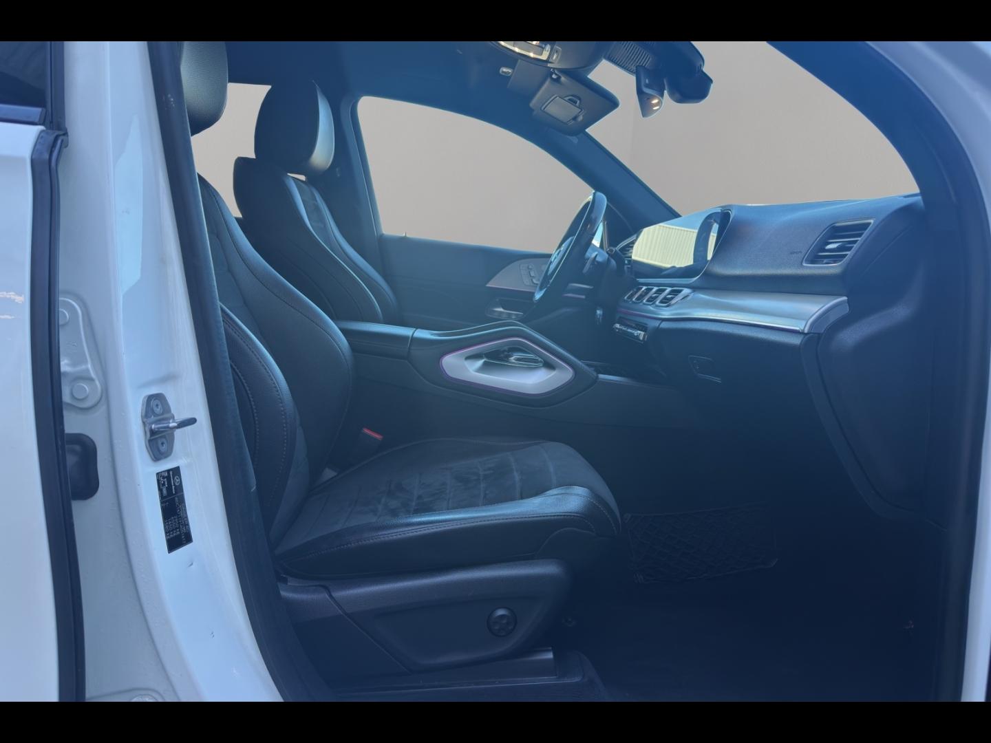 Image MERCEDES-BENZ GLE 300 d 272ch+20ch AMG Line 4Matic 9G-Tronic