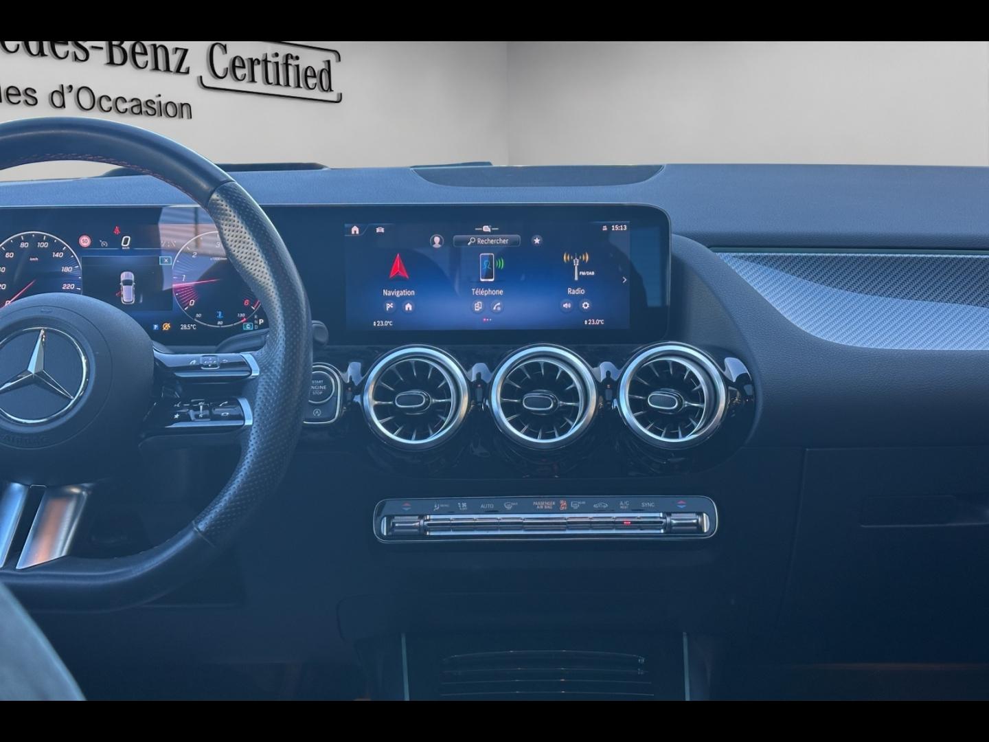 Image MERCEDES-BENZ GLA 200 d 150ch AMG Line 8G-DCT