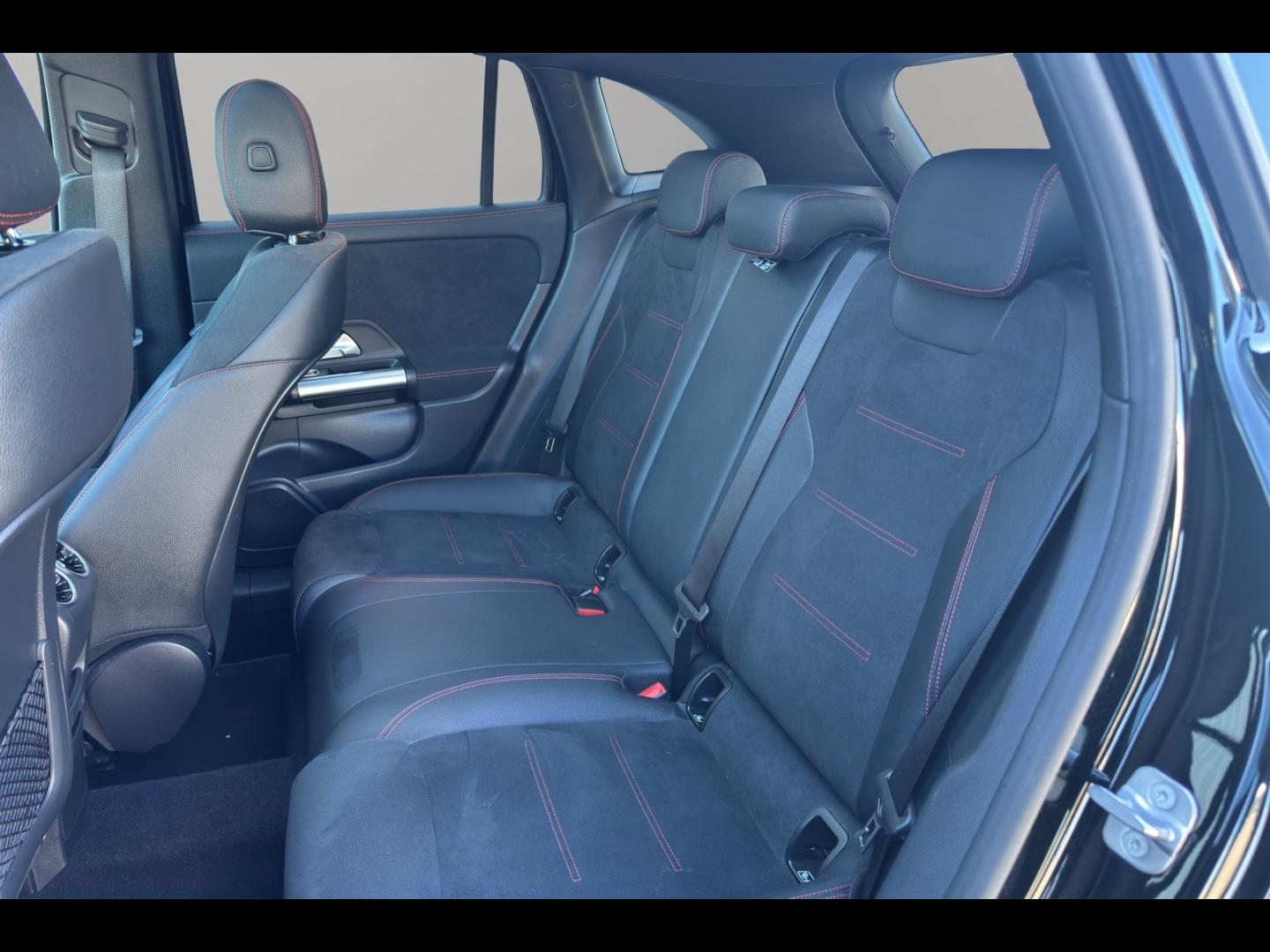 Image MERCEDES-BENZ GLA 200 d 150ch AMG Line 8G-DCT