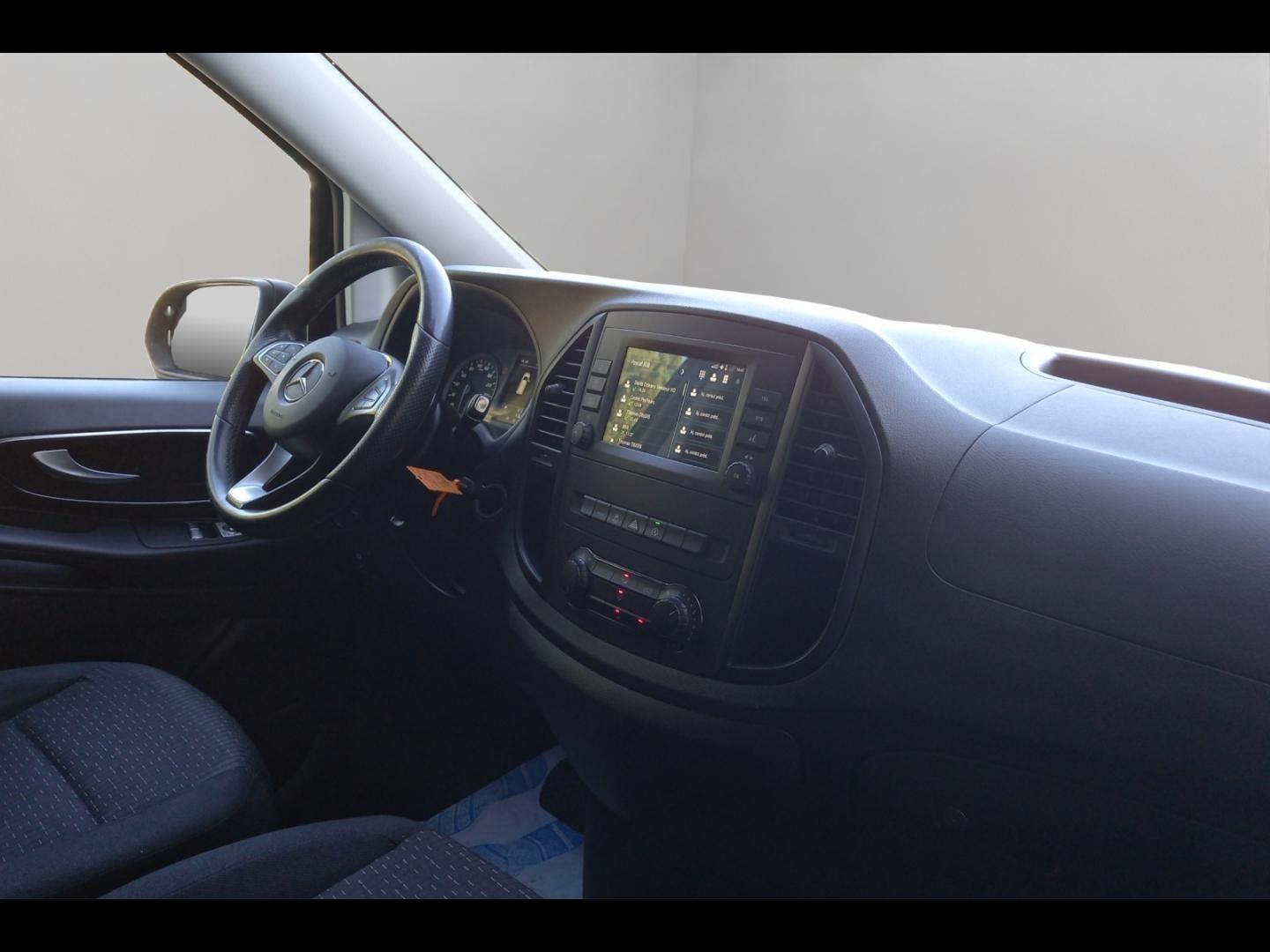 Image MERCEDES-BENZ Vito Fg 119 CDI Compact 4x4 Pro 9G-Tronic